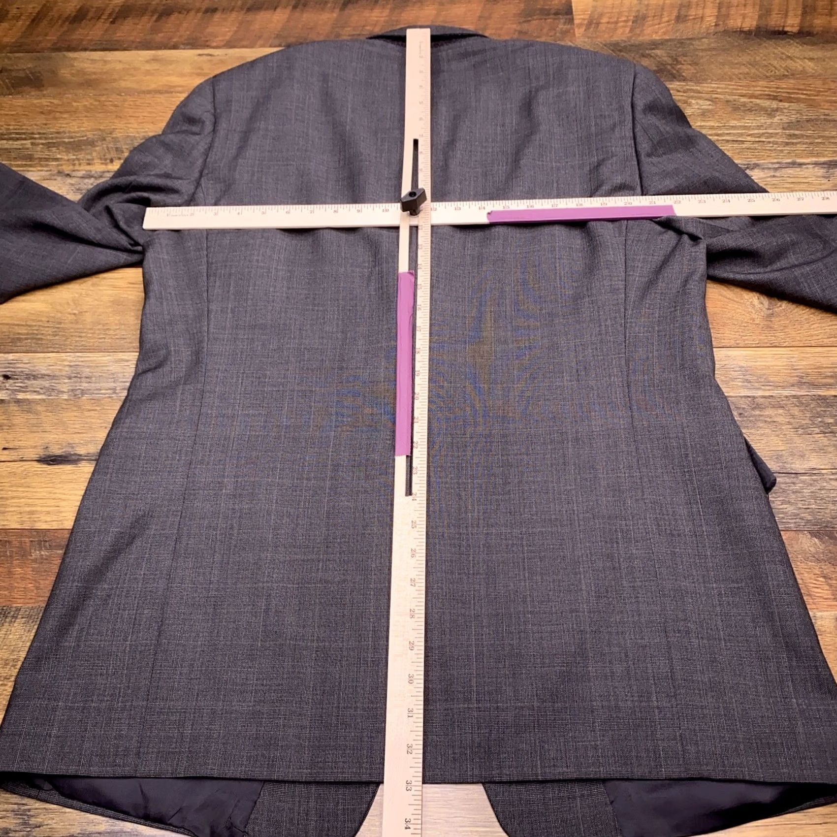 Hart Schaffner Marx VINTAGE Hart Schaffner Marx Suit Jacket Mens 42R Gray Blazer Plaid 90s Classic Wool Regular Notch Lapel 3-Button Sleeve Repair Size 42R - 7 Thumbnail