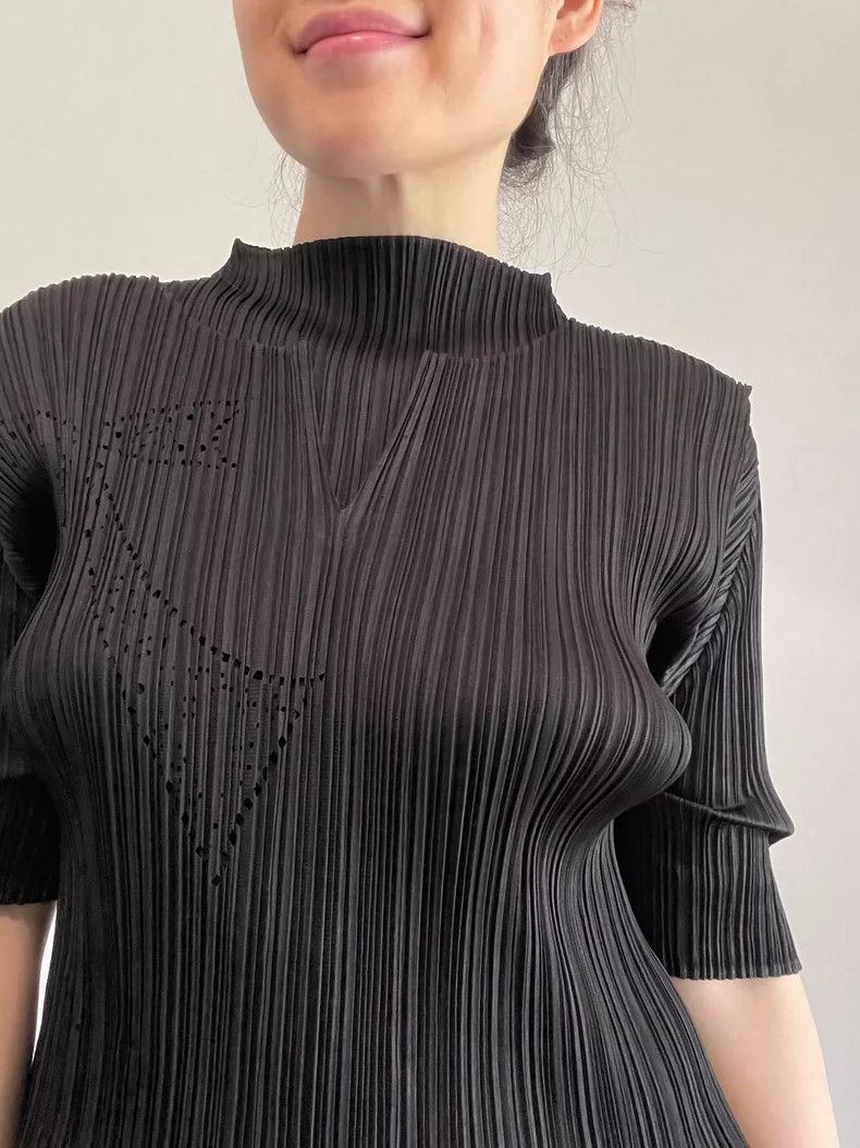Issey Miyake Issey Miyake size:4 Black pleated magic dress Size S / US 4 / IT 40 - 7 Thumbnail