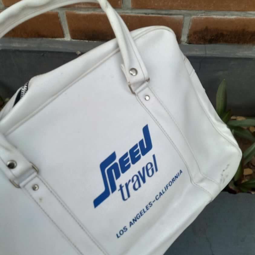 Vintage Vintage 70s Handy Travel Bag white leather 100 % Leather m Size ONE SIZE - 3 Thumbnail