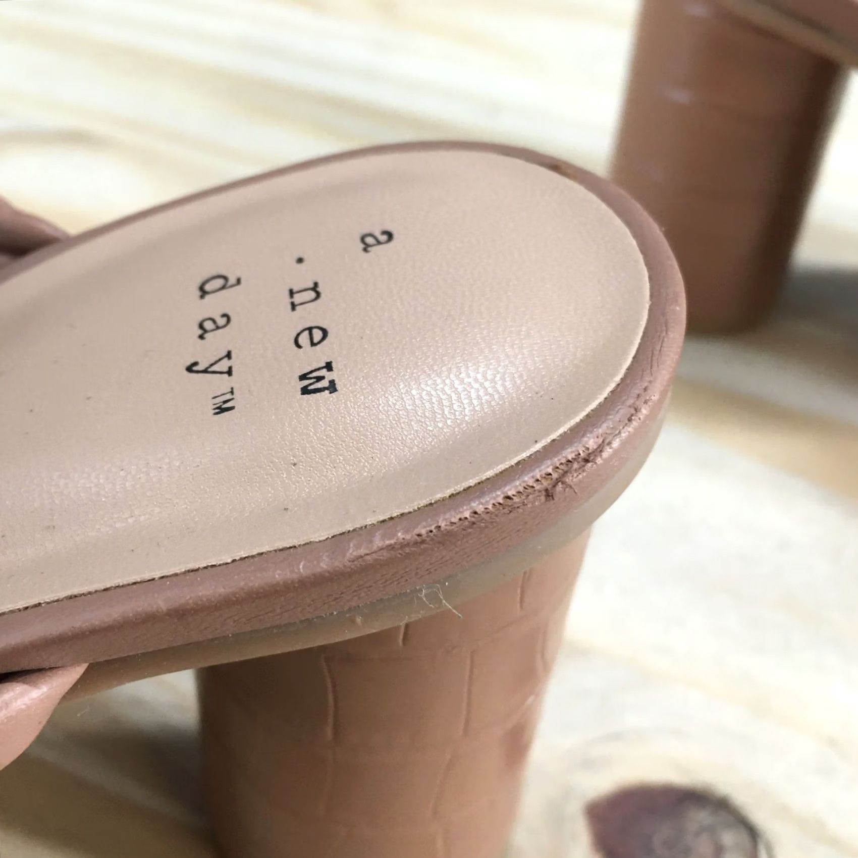 Vintage A New Day Heels Womens 7 Slip On Beige Basil Braided Faux Leather Casual Block Heel Slide On Shoes Womens 7 Beige Block Heel Size US 7 / IT 37 - 6 Thumbnail