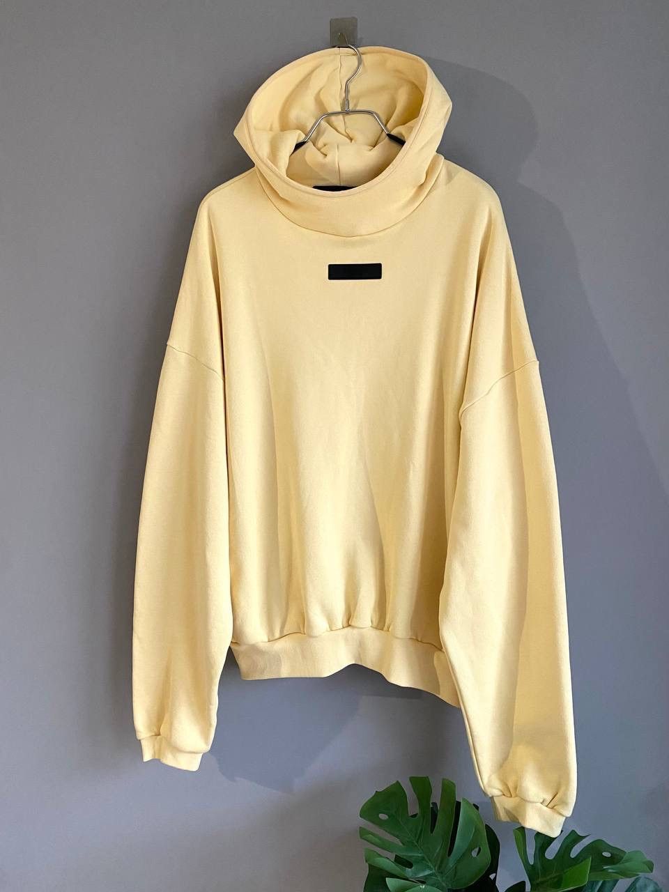 Fear of God Fear Of Good Essential Garden Yellow Pullover Hoodie, Size M Size US M / EU 48-50 / 2 - 2 Thumbnail