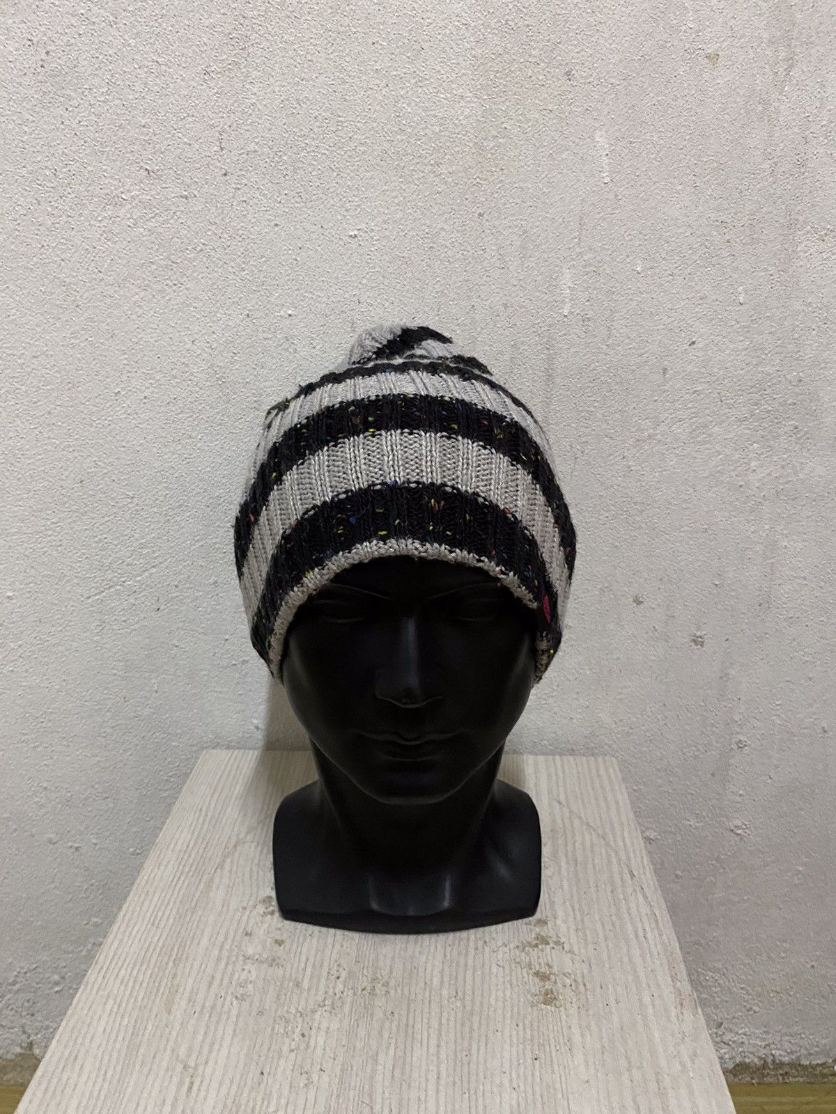 Adidas × Vintage Vintage Adidas Stripe Design Beanie Hat Size ONE SIZE - 2 Thumbnail