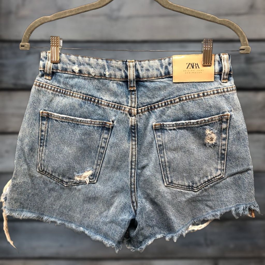 Zara Zara Denim Shorts Womens 4 Blue Light Wash Cutoff Frayed Ripped Distressed Jeans Shorts Women 4 Blue Light Wash Cut-Off Size 27" / US 4 / IT 40 - 1 Thumbnail