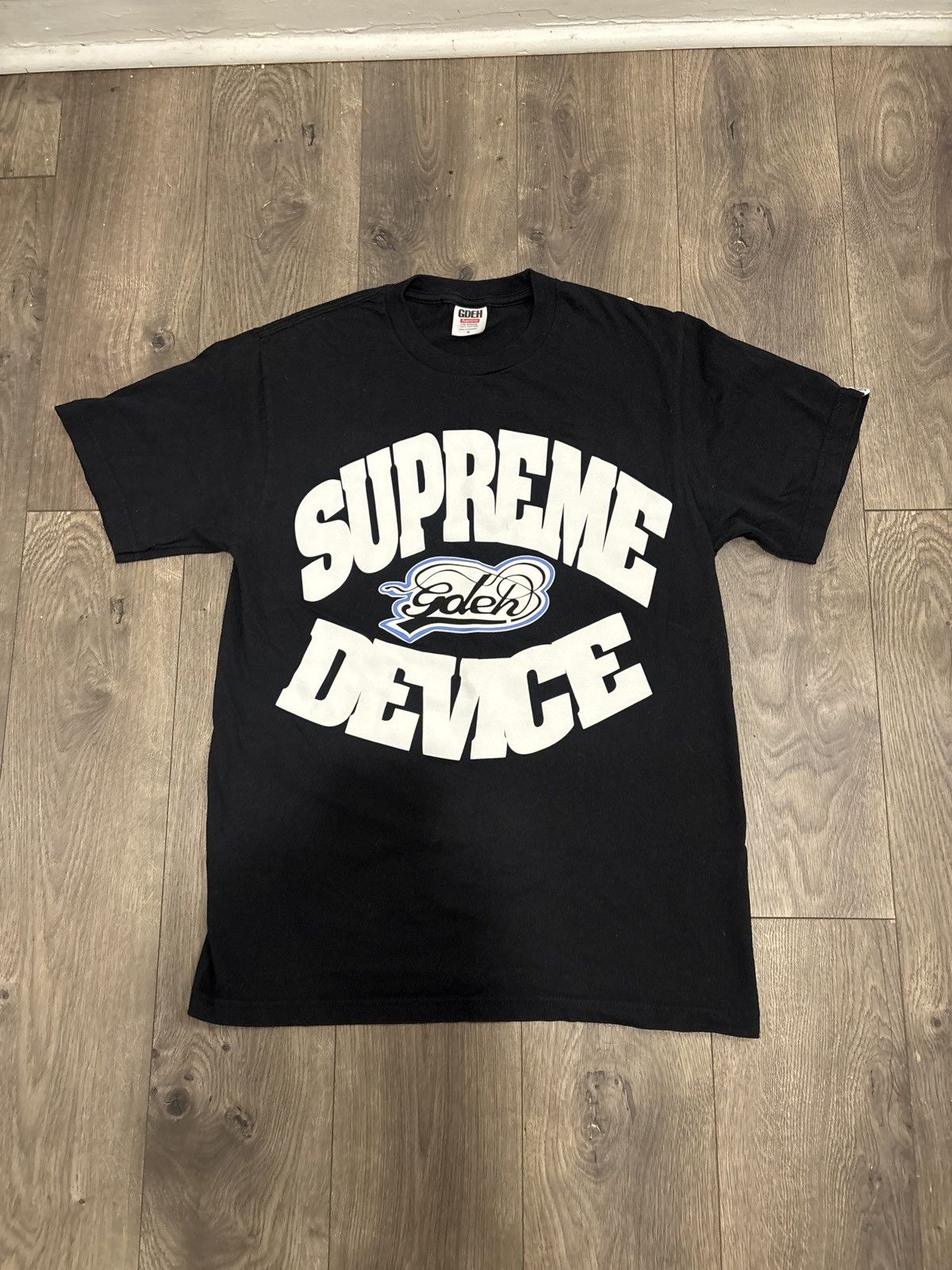 Supreme Supreme Devices tee Size US S / EU 44-46 / 1 - 1 Thumbnail