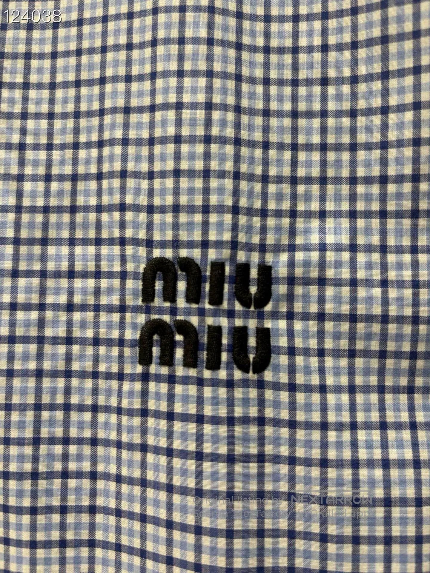 Miu Miu MIU MIU SS23 Logo Plaid Button. Size S / US 4 / IT 40 - 3 Thumbnail