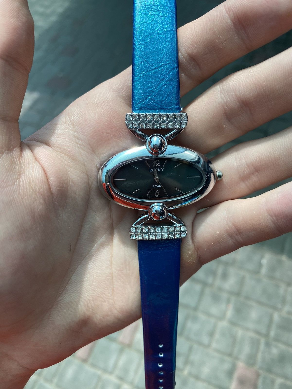 Japanese Brand Vintage Green Stone Watch - Chic & Reliable Size ONE SIZE - 6 Thumbnail