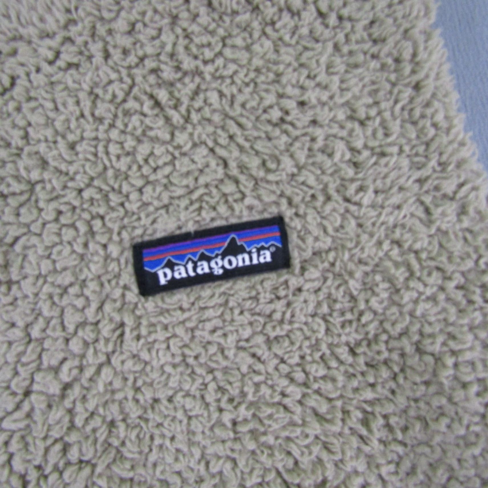 Patagonia VINTAGE Patagonia Vest Womens L Tan Los Gatos Fleece Deep Pile Sherpa Full Zip Up Size L / US 10 / IT 46 - 4 Thumbnail