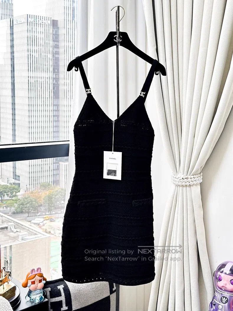 Chanel Chanel Knitted dress with diamond buckles and straps Size XS / US 0-2 / IT 36-38 - 1 Thumbnail