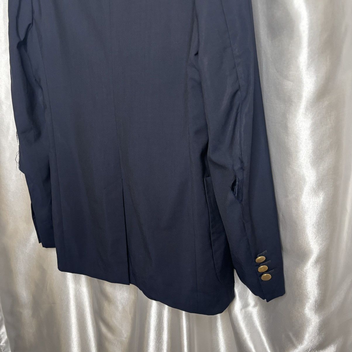 Prada navy woolen mohair Prada jacket with gold colored buttons Size 48R - 13 Thumbnail