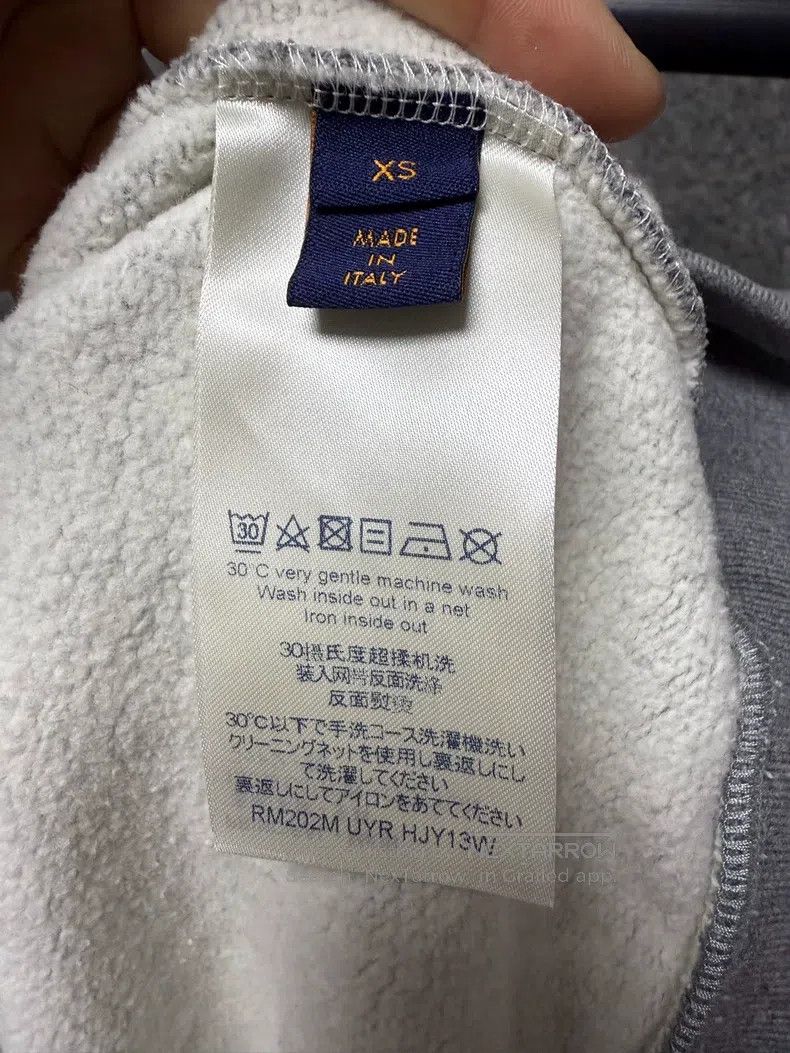 Louis Vuitton Louis Vuitton Gray letter sweatshirt Size US XS / EU 42 / 0 - 3 Thumbnail