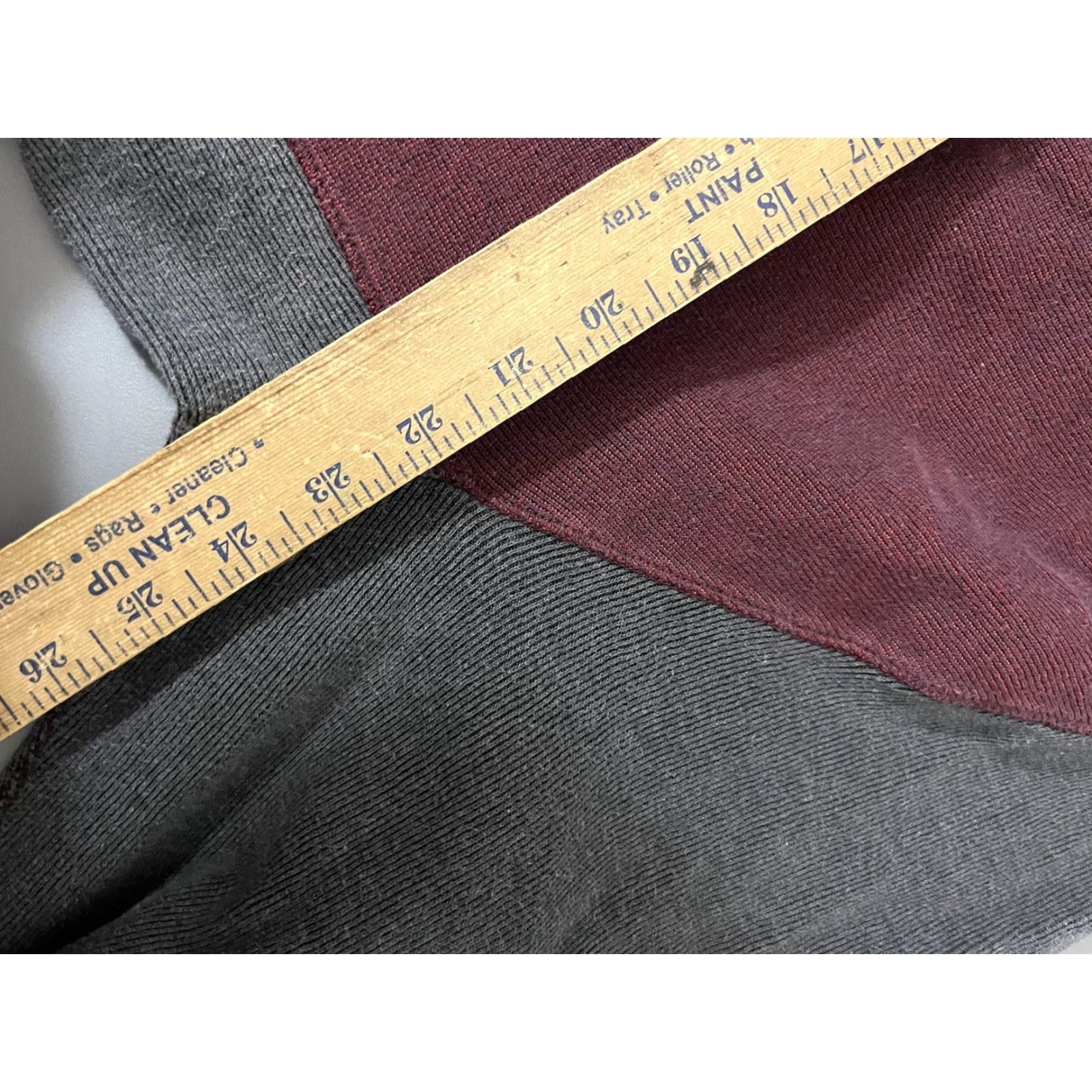 DKNY VTG DKNY Jeans Men 2XL Maroon Cotton Blend Pullover Sweatshirt Crew Neck Long Sleeve Logo Vintage Yes Regular Size US XXL / EU 58 / 5 - 5 Thumbnail