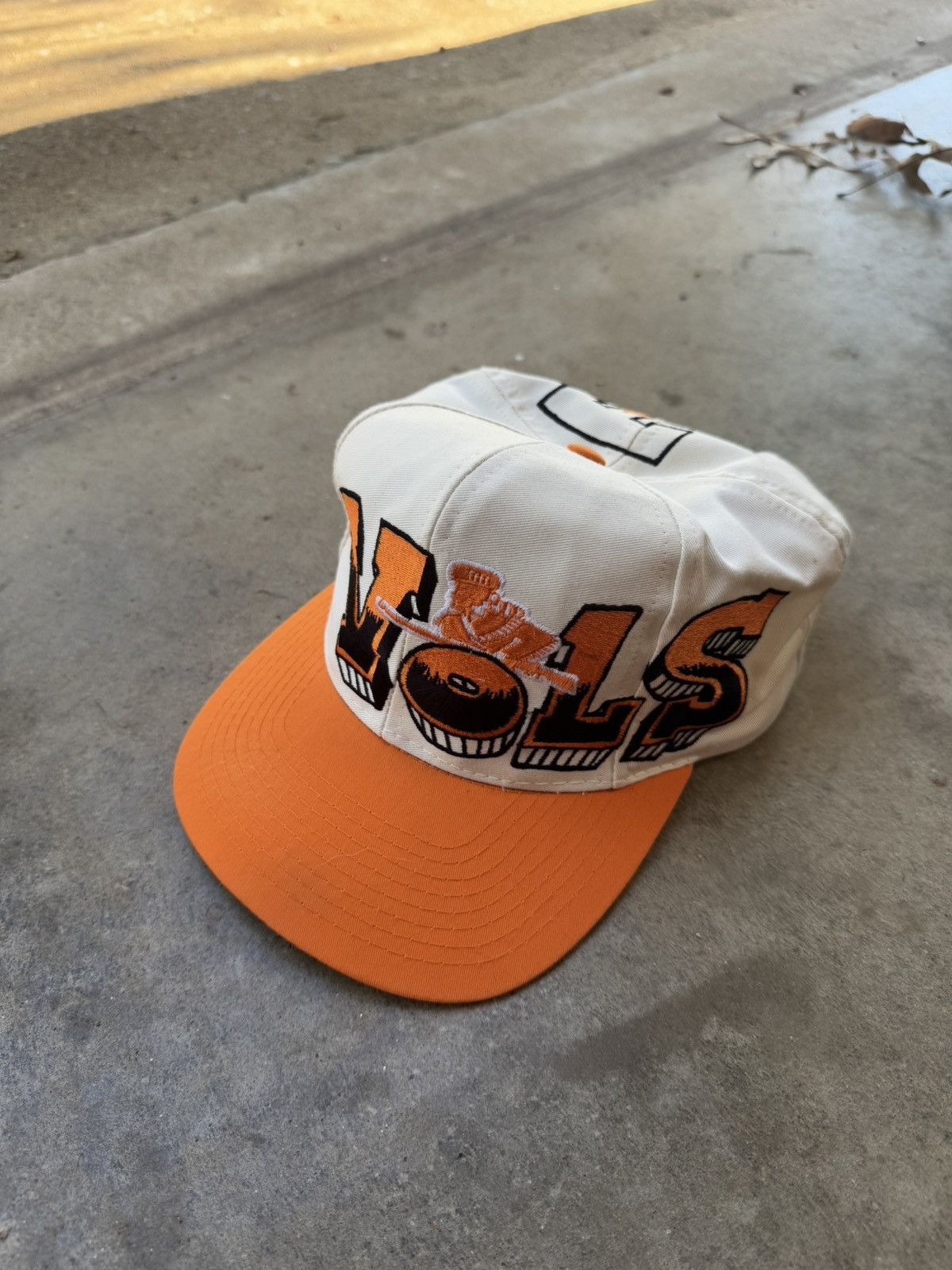 NWT Vintage TOW University of Tennessee Snapback