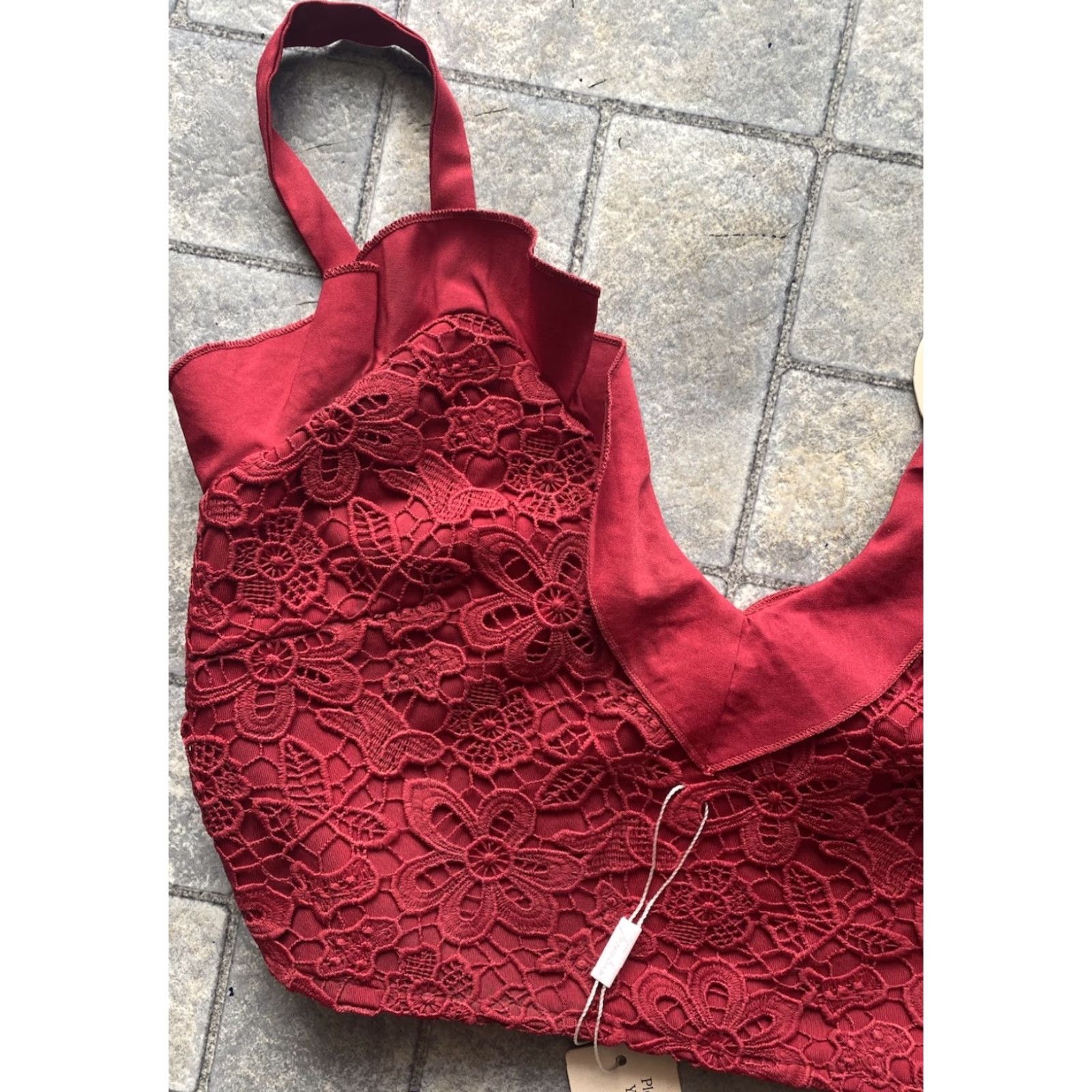 Vintage Two Sisters The Label Tank WOMENS XS Red Lace Crop Top V Neck NEW WITH TAGS Size XS / US 0-2 / IT 36-38 - 2 Thumbnail
