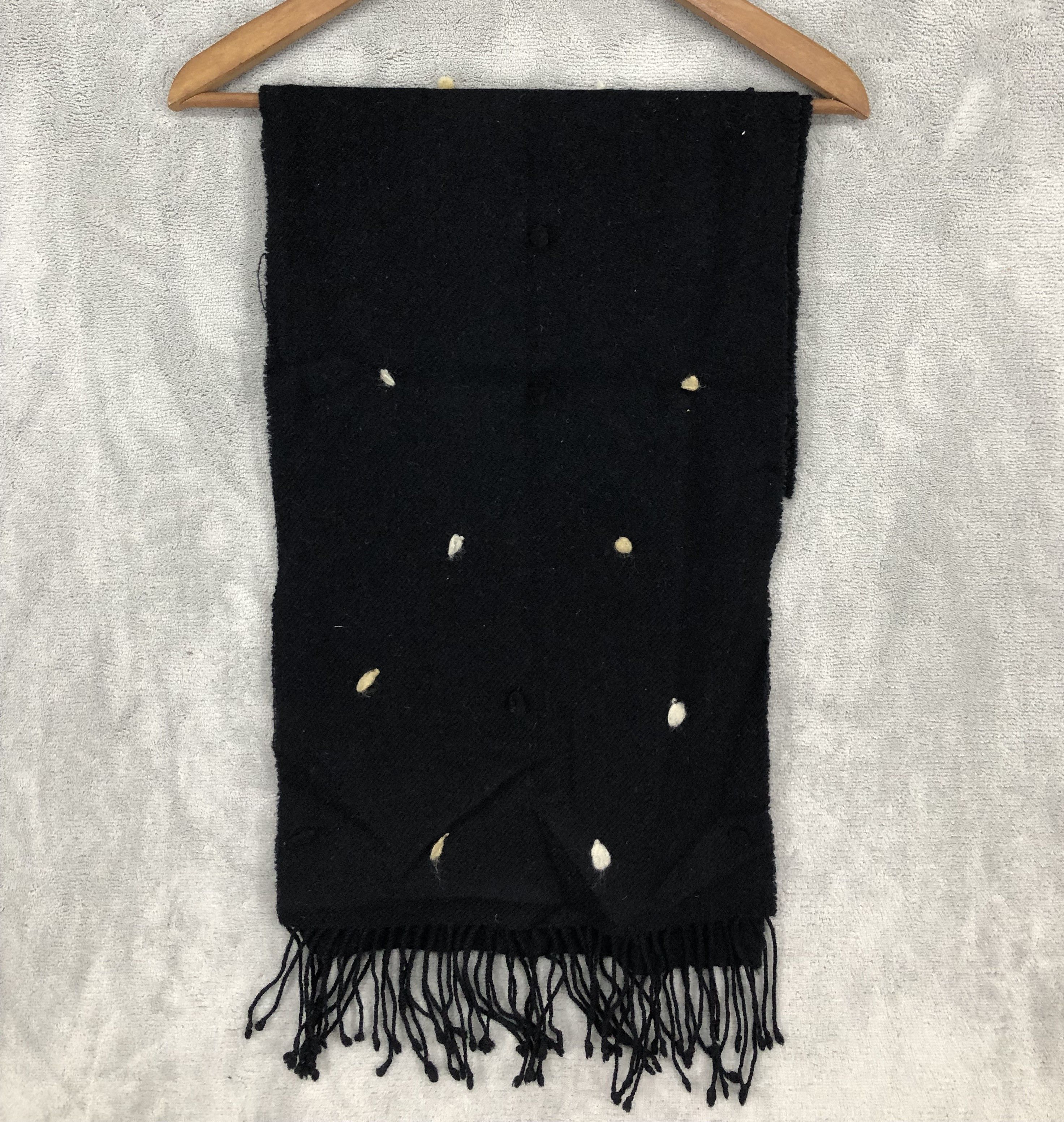 Japanese Brand Mimis Black Cashmere Scarf Muffler Neck scarf Size ONE SIZE - 1 Thumbnail
