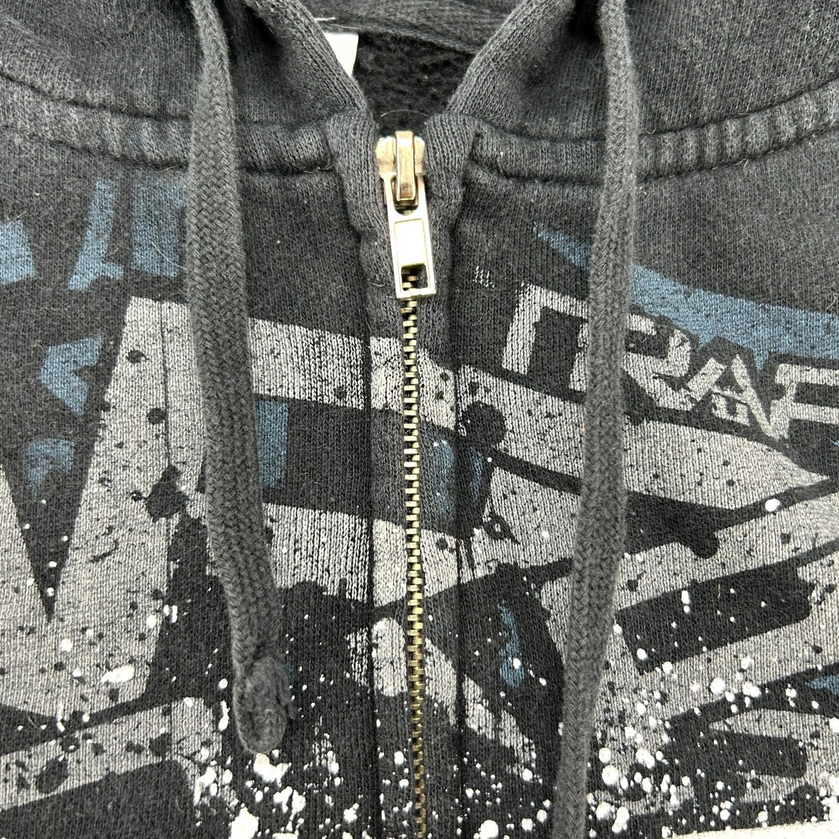 Vintage VINTAGE APX Trapt Hoodie Men L Black Full Zip Cotton Band Nu Metal Grunge Y2K Size US L / EU 52-54 / 3 - 4 Thumbnail