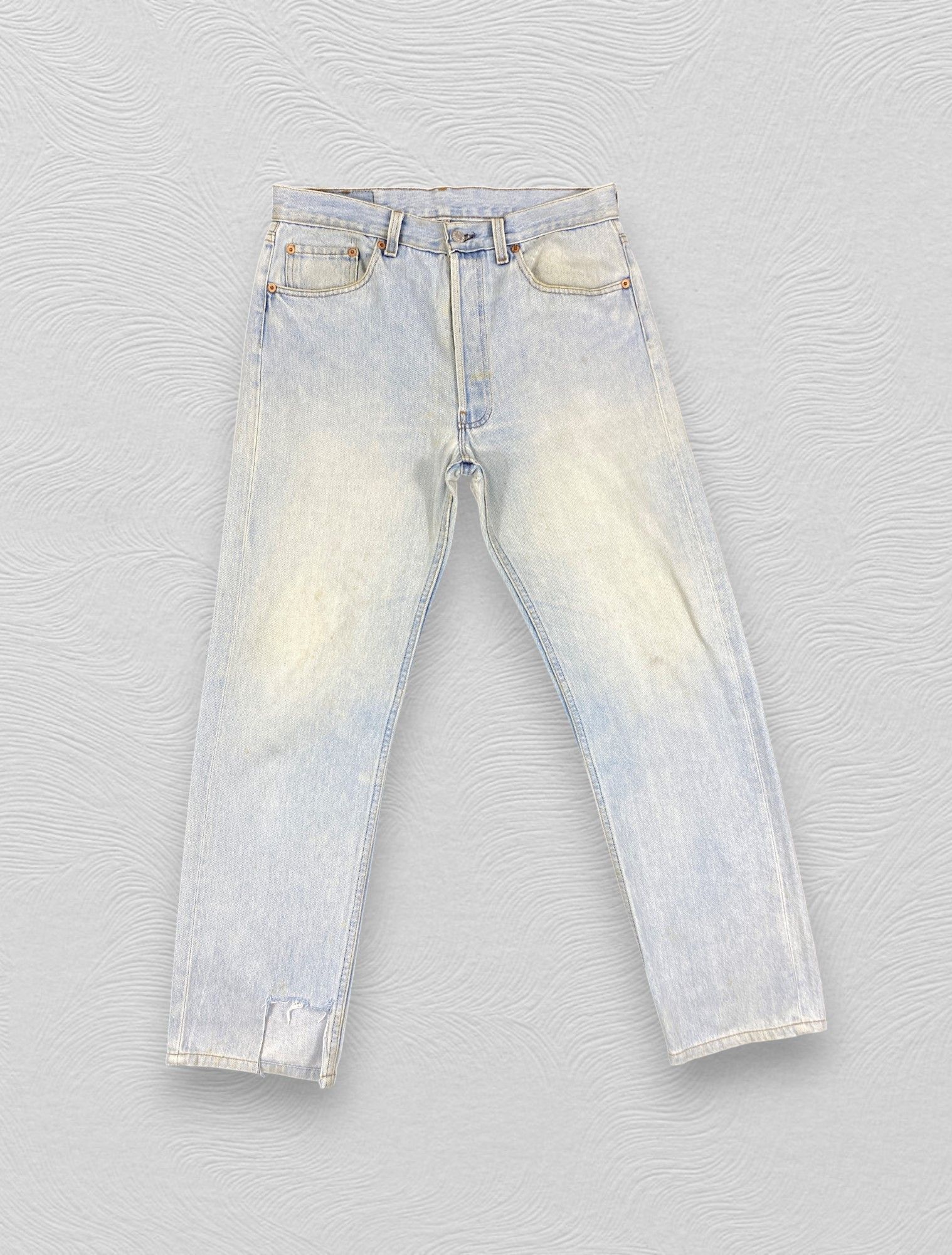 Levi's Light Blue Wash Vintage Levis 501 USA Jeans 31x29 - JN3174 Size US 31 - 1 Thumbnail