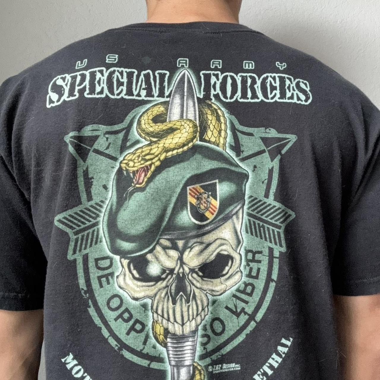 Vintage Vintage United States Special Forces 2000s Graphic Tee Shirt Size US L / EU 52-54 / 3 - 1 Thumbnail