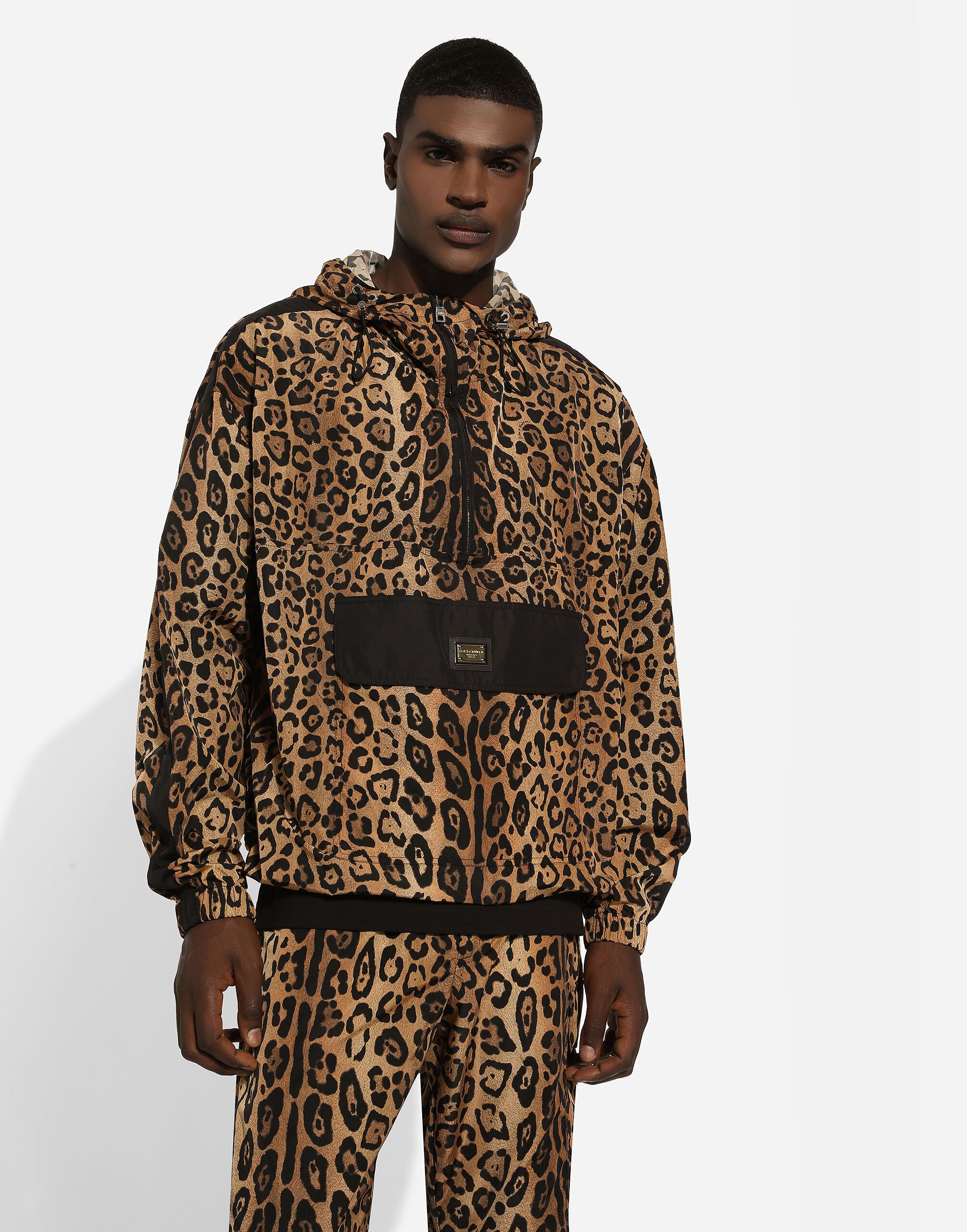Dolce & Gabbana o1s22i1n0924 Leopard Print Nylon Jacket in Brown/Black Size US S / EU 44-46 / 1 - 4 Thumbnail