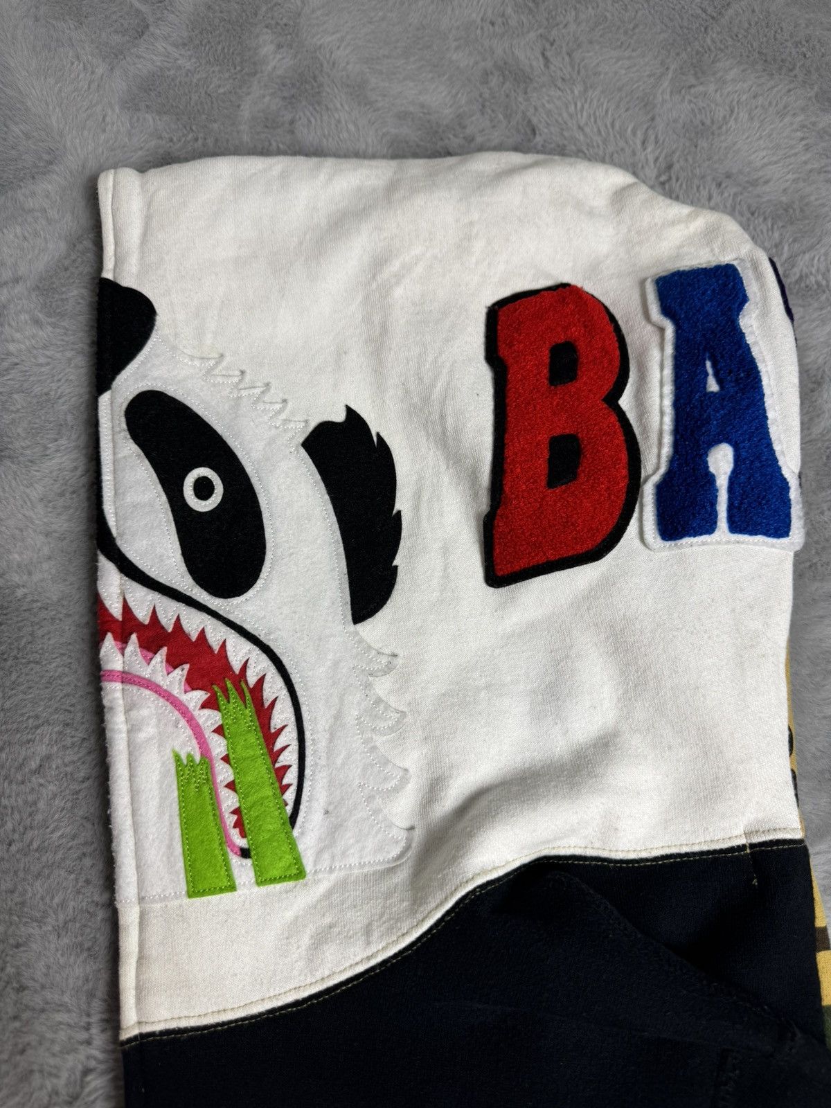 Bape Bape (A bathing Ape) panda/monkey full zip hoodie Size US L / EU 52-54 / 3 - 3 Thumbnail