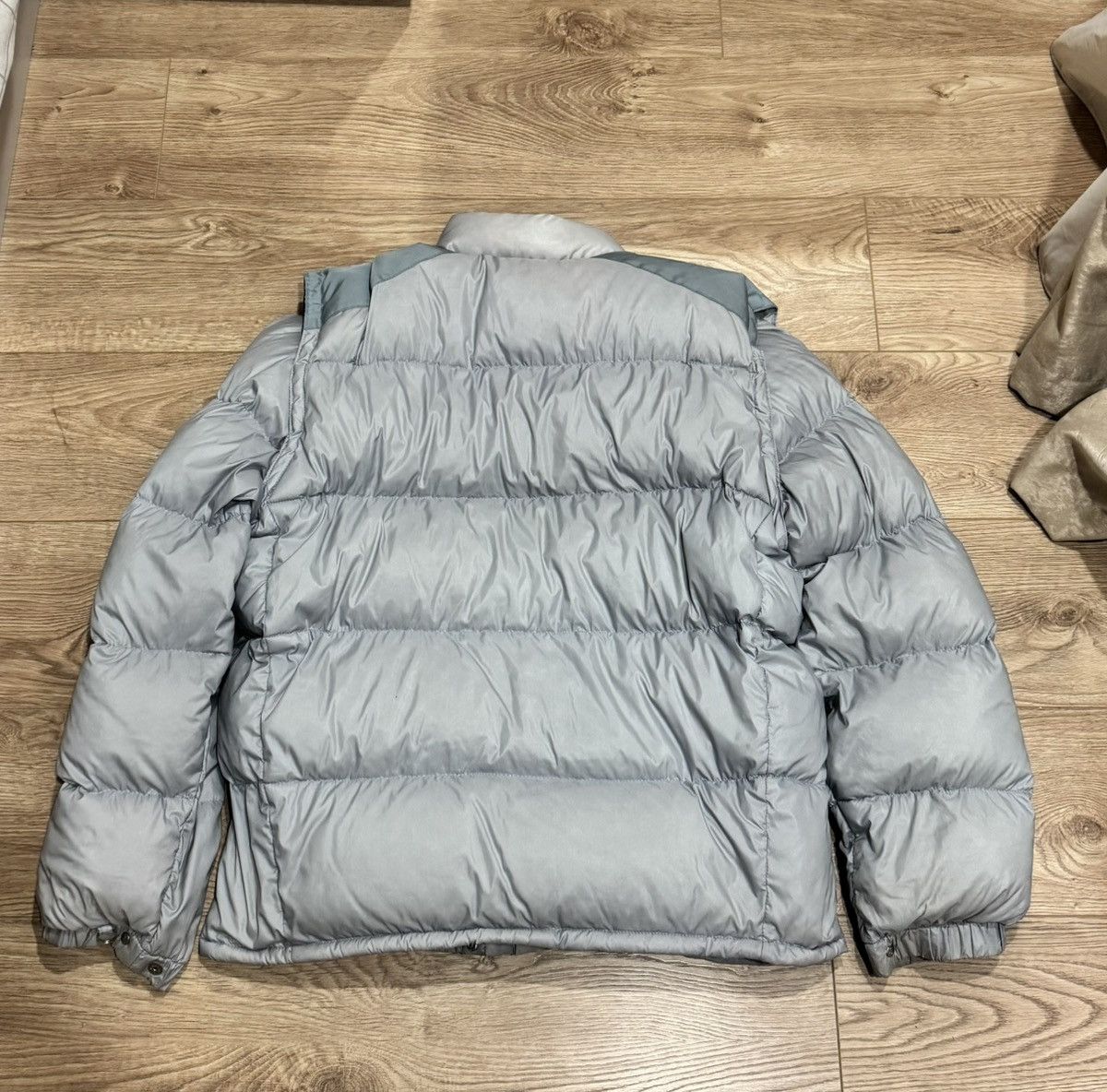 Moncler Moncler Grenoble puffer 70s Size US M / EU 48-50 / 2 - 2 Thumbnail