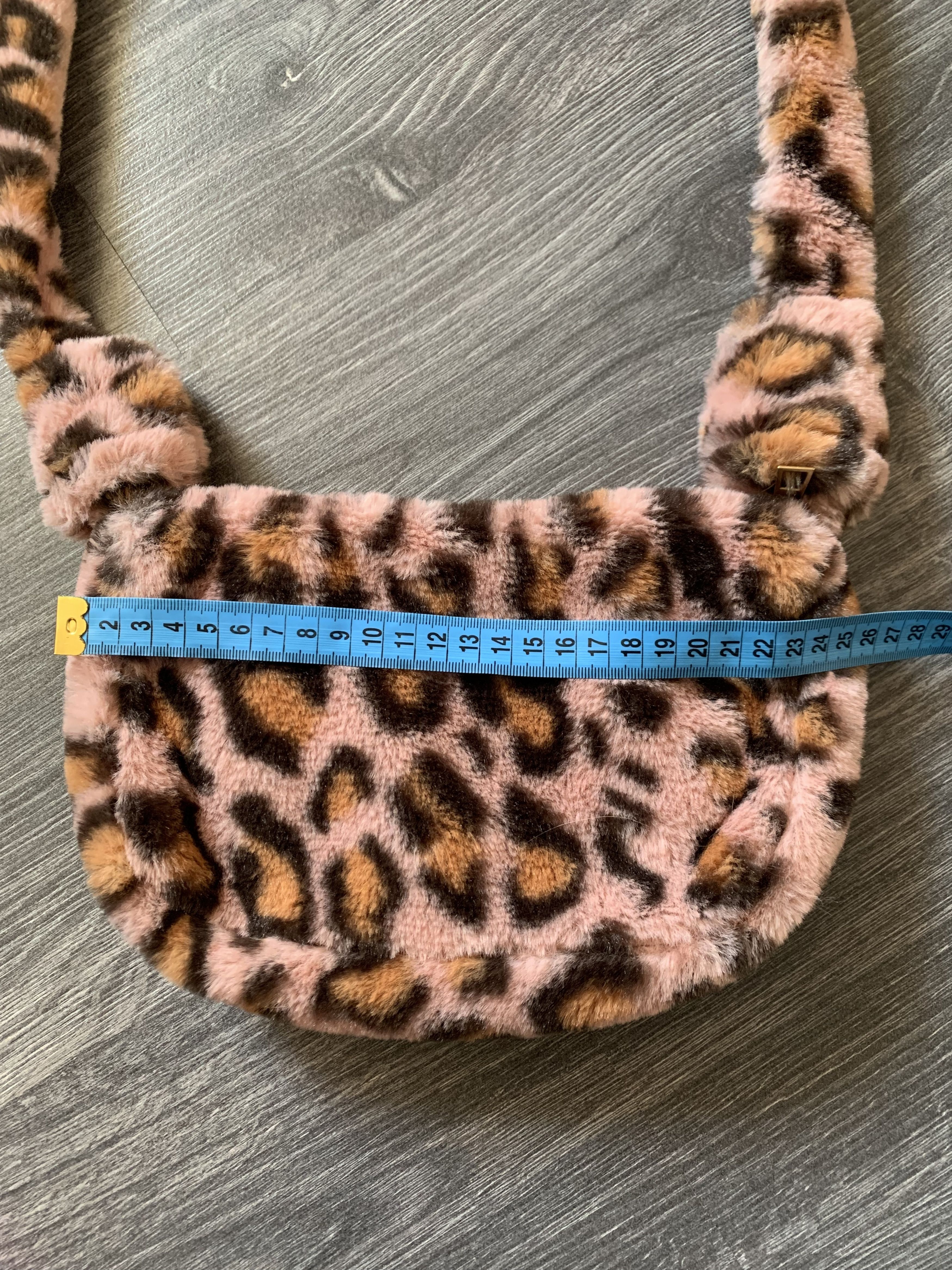 Japanese Brand × Vintage Y2K PINK LEOPARD FAUX FUR SHOULDER MINI BAG Size ONE SIZE - 5 Thumbnail