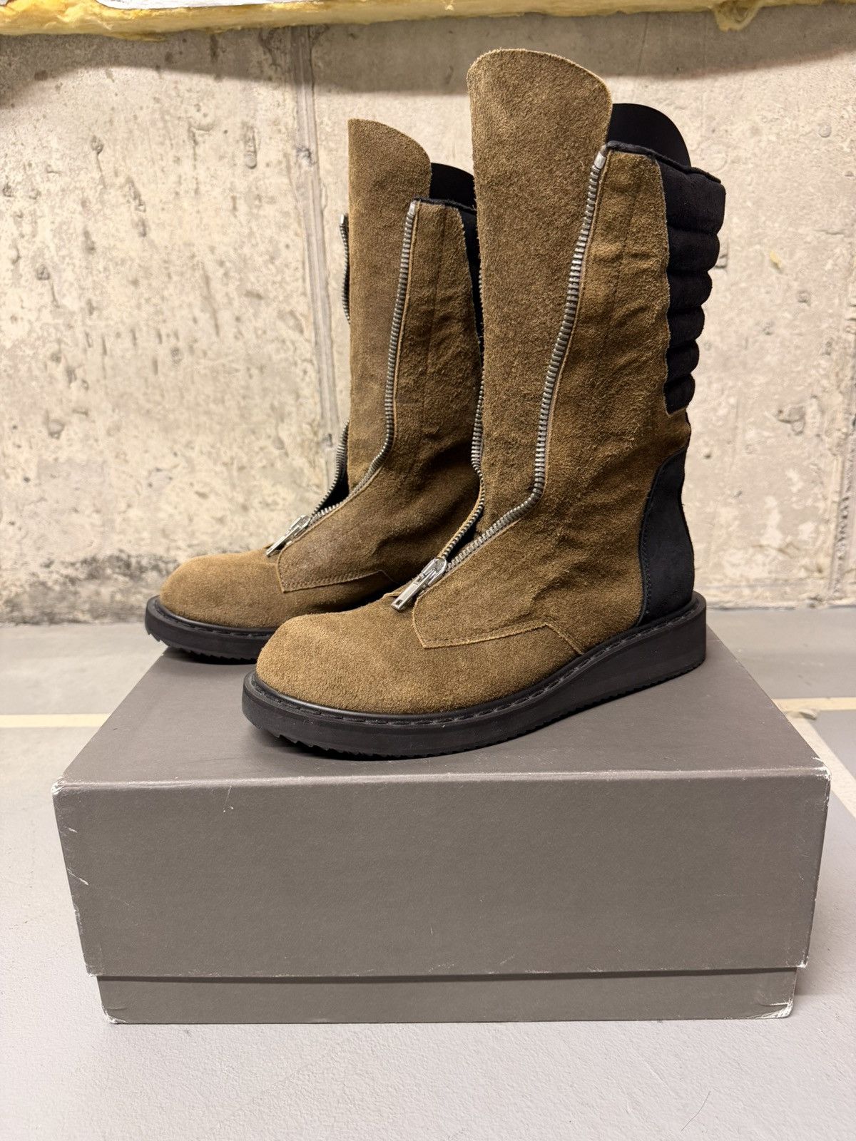 FW11 LIMO Boots (new w/ box)