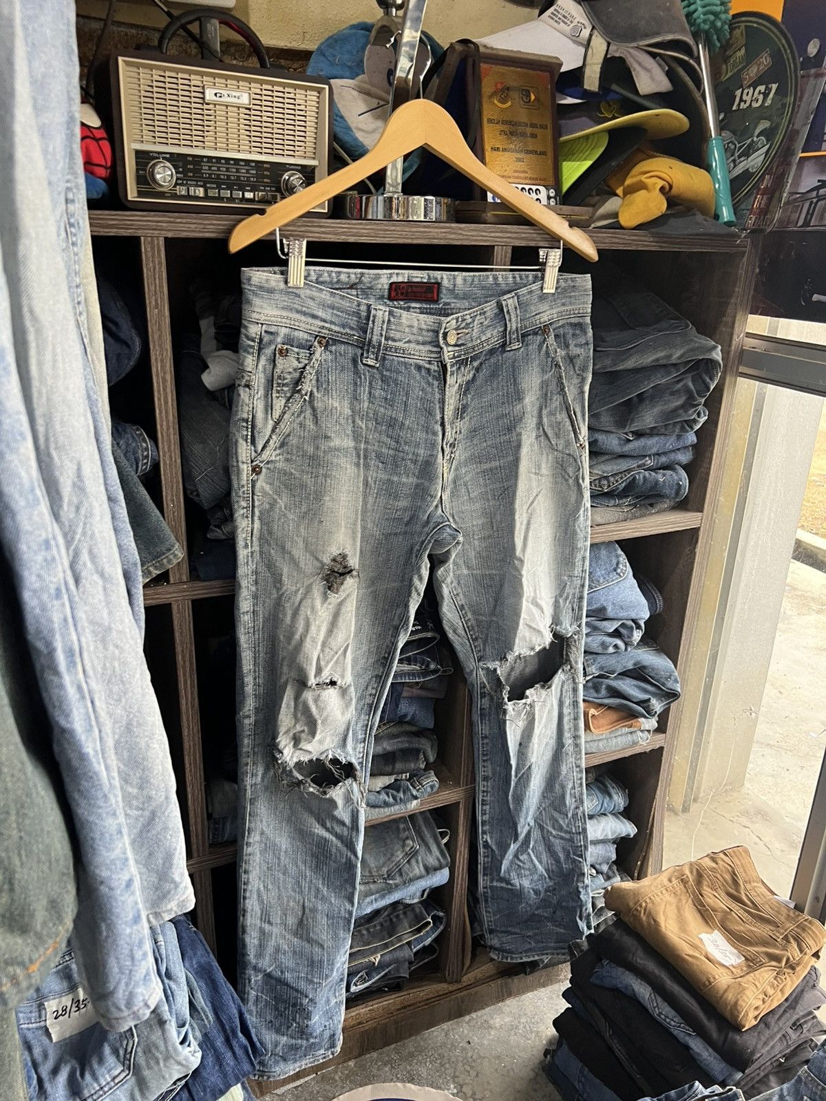 Johnbull 🔥Vintage Johnbull Kojima Japan Distressed Denim Size US 33 - 8 Thumbnail