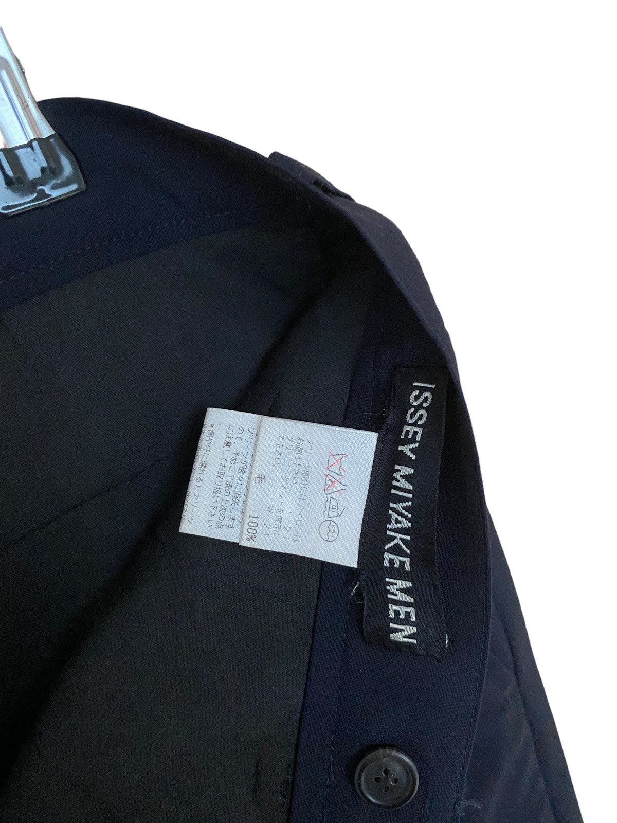Issey Miyake Vintage Japanese Brand Issey Miyake Cropped Pants 1990s Size US 34 / EU 50 - 8 Thumbnail