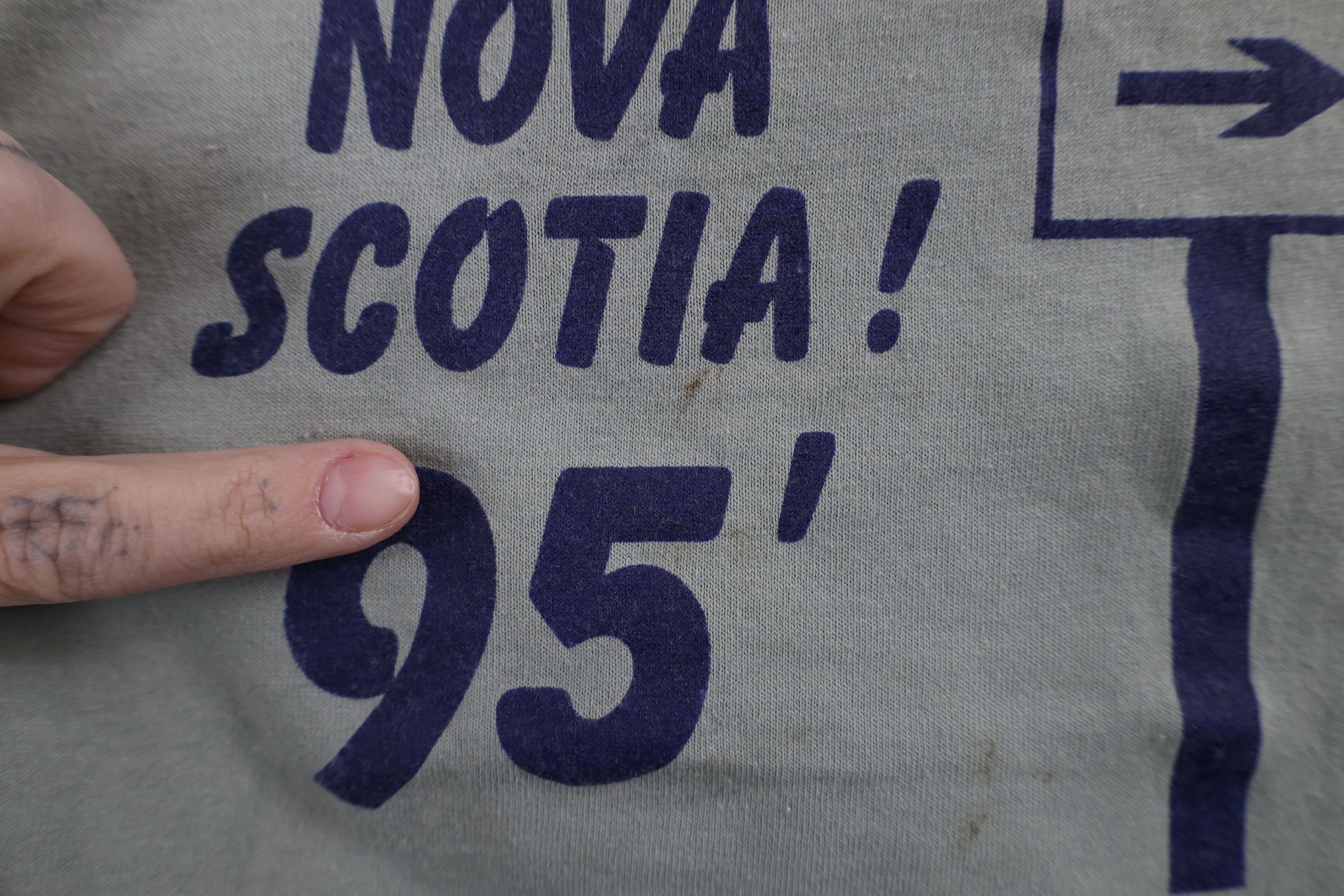 Vintage Vintage 90s Nova Scotia Airplane Club T-Shirt Green USA Size US XL / EU 56 / 4 - 5 Thumbnail