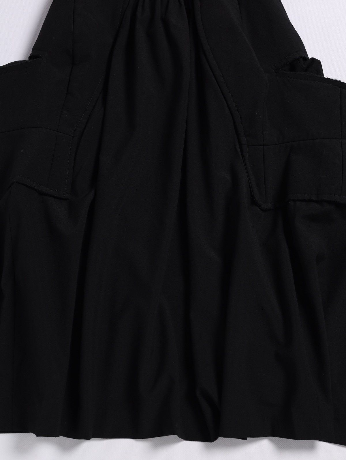 Comme des Garcons Comme Des Garcons Ultra Wide Oversized Skirt Wool Avantgarde Size 26" / US 2 / IT 38 - 9 Thumbnail