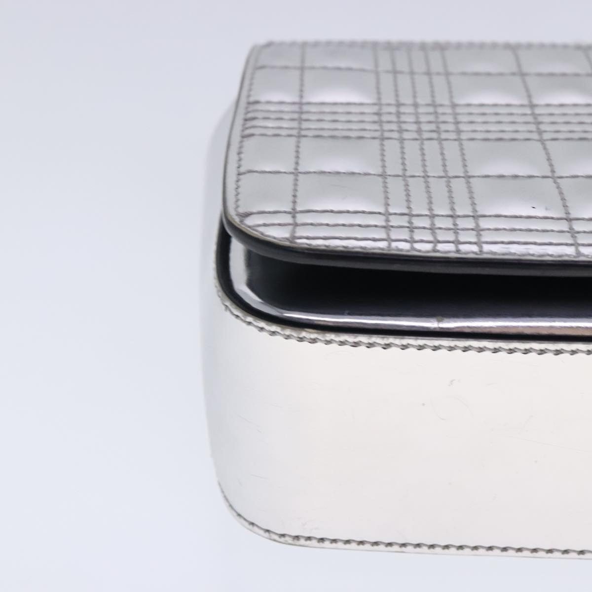 Burberry Burberry Chain Shoulder Bag Patent Leather Silver Size ONE SIZE - 10 Thumbnail