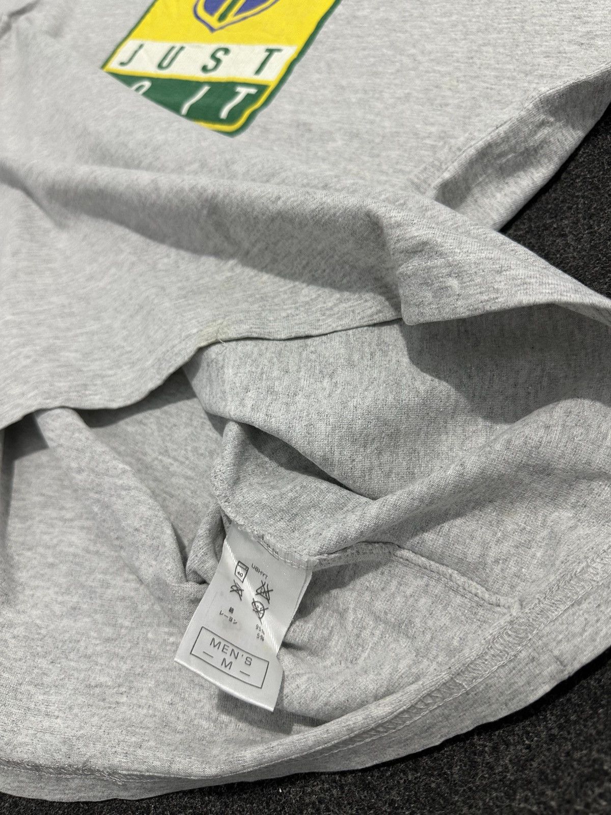 Nike Nike Vintage Y2K Brazil CBF "Just Do It" Futebol T-Shirt Size US M / EU 48-50 / 2 - 5 Thumbnail