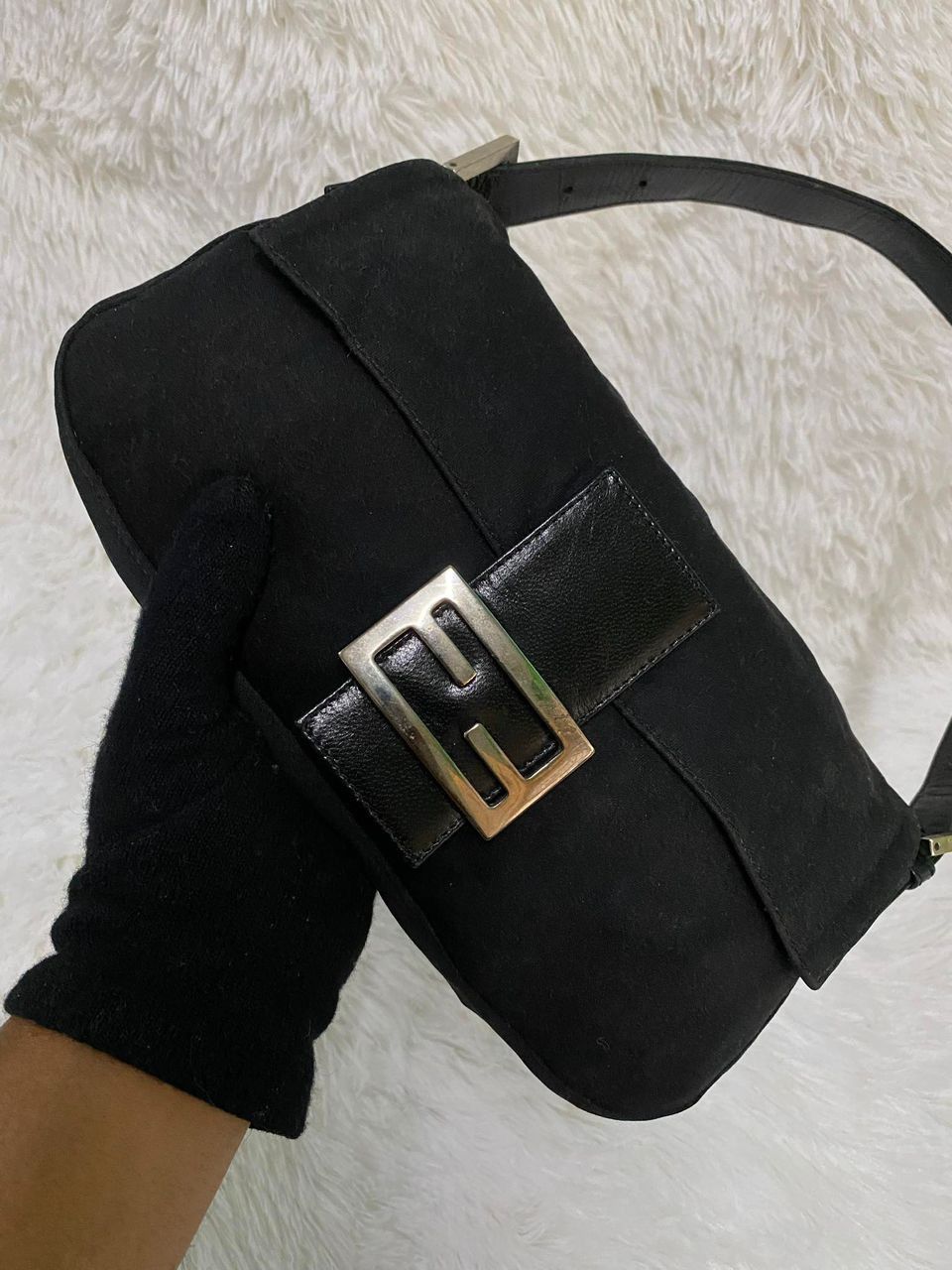 Fendi Authentic vintage FENDI Banquet bag Size ONE SIZE - 4 Thumbnail