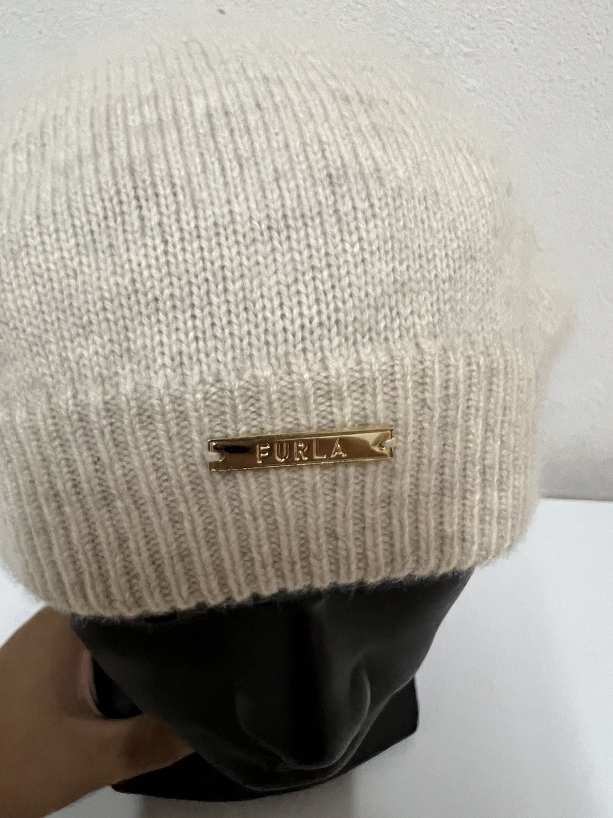 Furla Furla Beanie Hats Size ONE SIZE - 5 Thumbnail