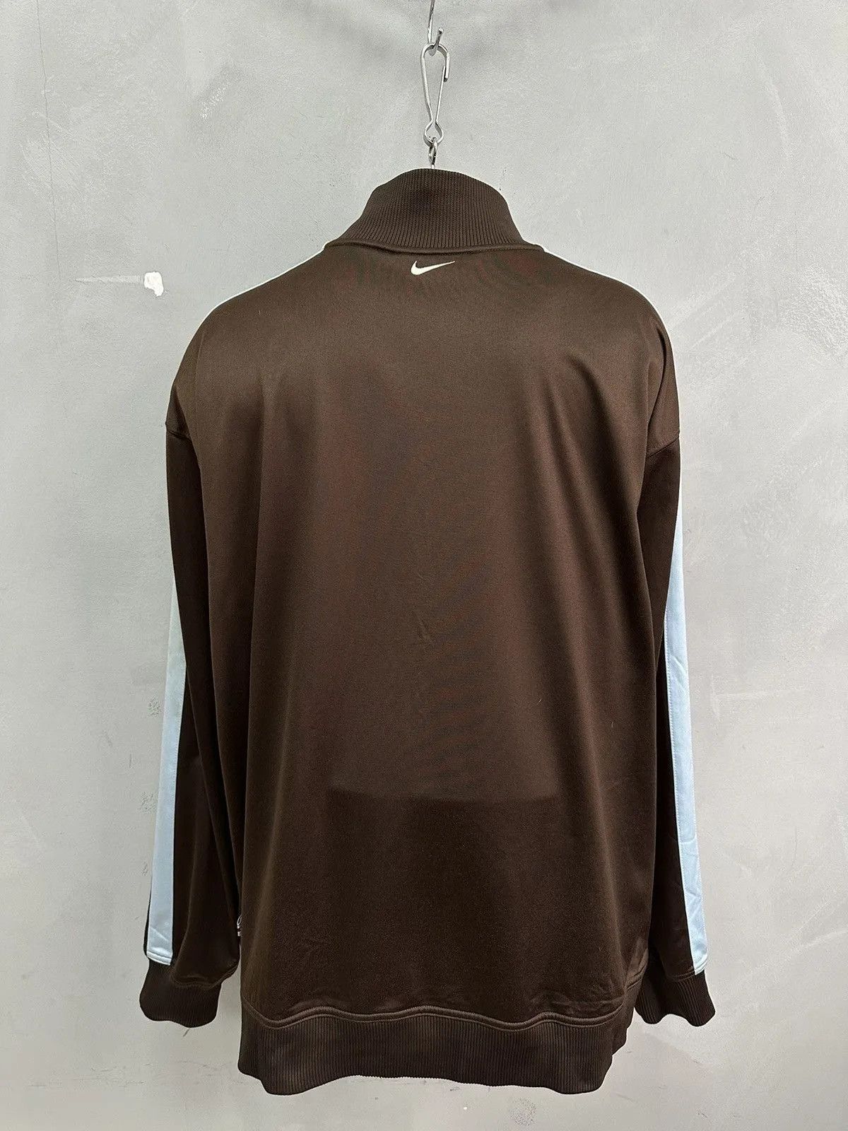 Vintage Vintage Brown Full Zip Nike Oversize Nylon Hoodie Jacket Y2k Size US XXL / EU 58 / 5 - 7 Thumbnail