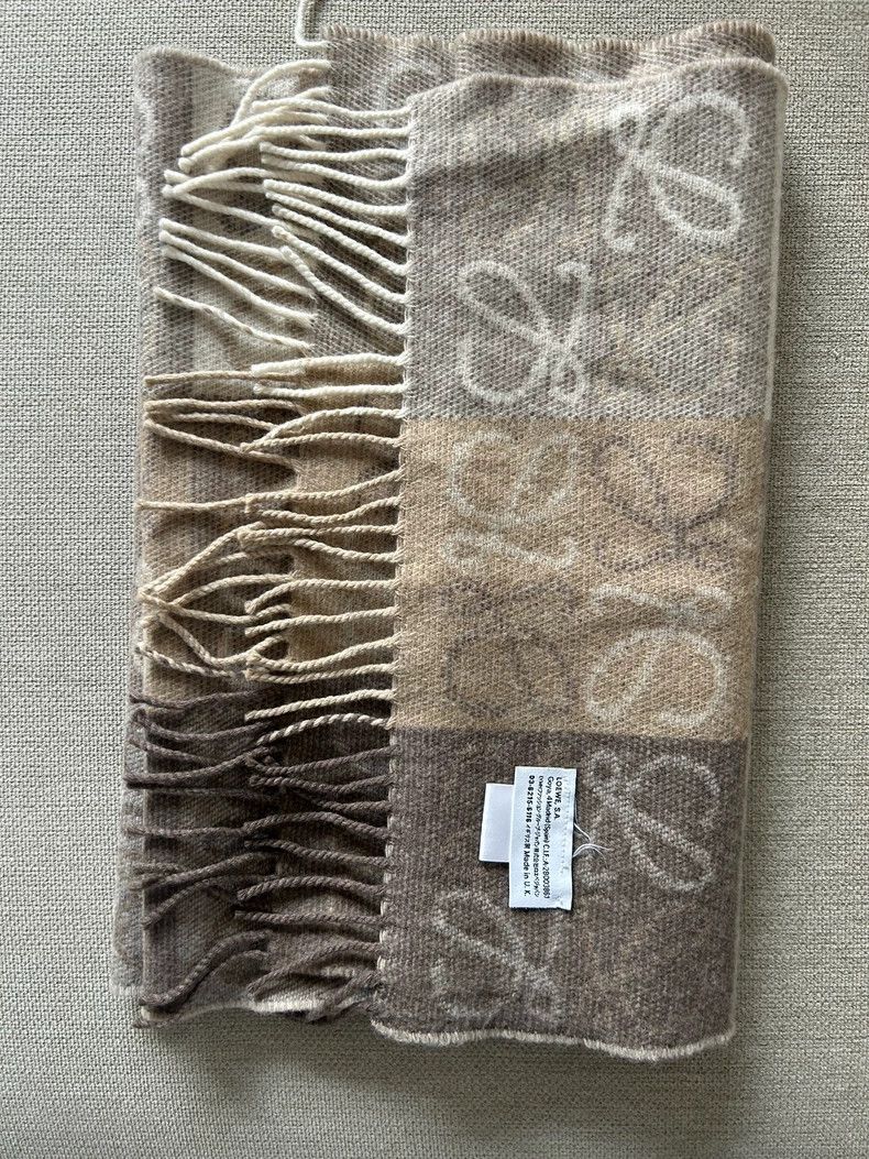 Loewe LOEWE Checkered milk tea wool scarf Size ONE SIZE - 3 Thumbnail