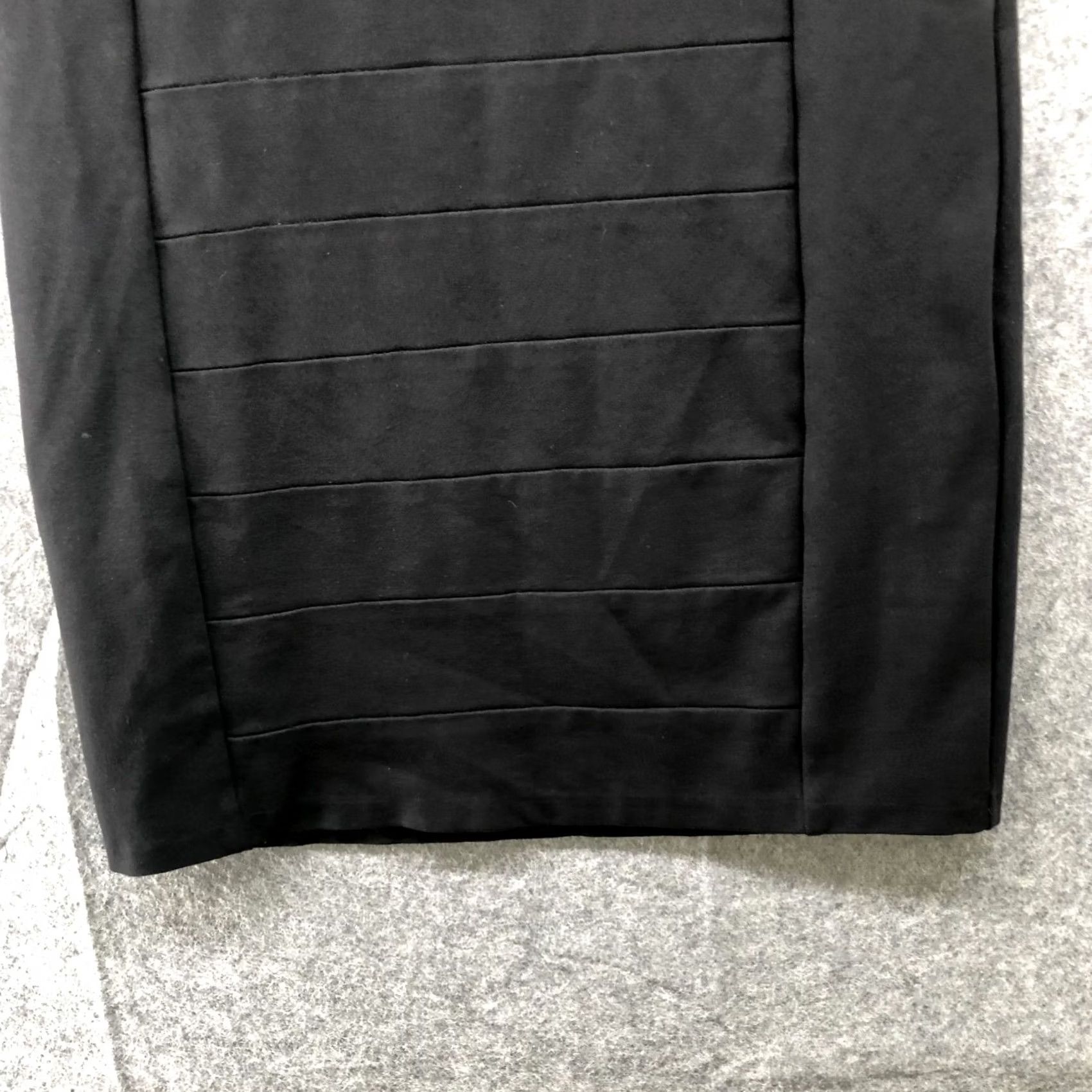 White House Black Market VINTAGE White House Black Market Pencil Skirt Womens Size 6 Black Knit Ponte Size 28" / US 6 / IT 42 - 4 Thumbnail