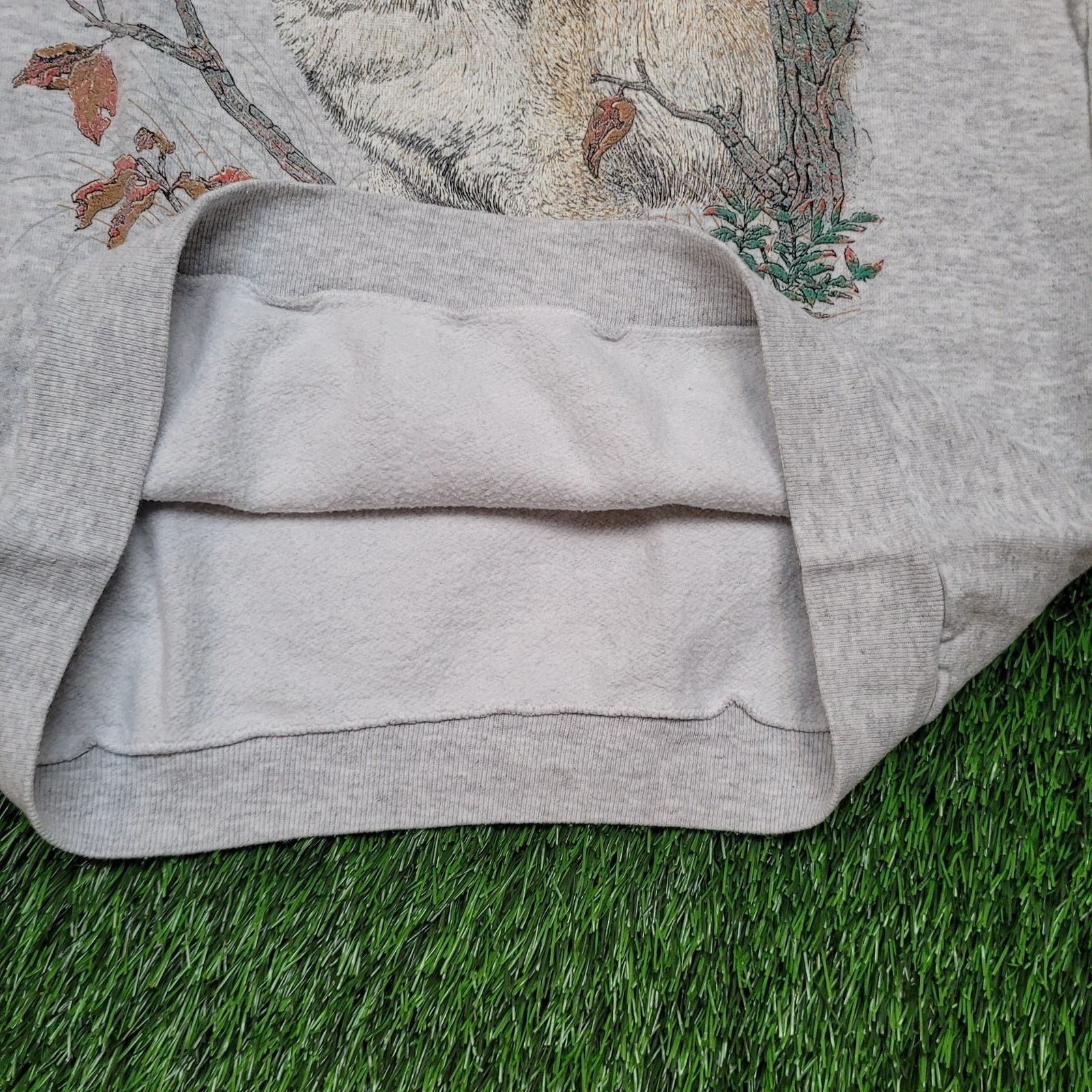 Vintage VTG 90s USA Made Wolf Sweatshirt Mens M Baggy 90s Oversized Size US L / EU 52-54 / 3 - 3 Thumbnail