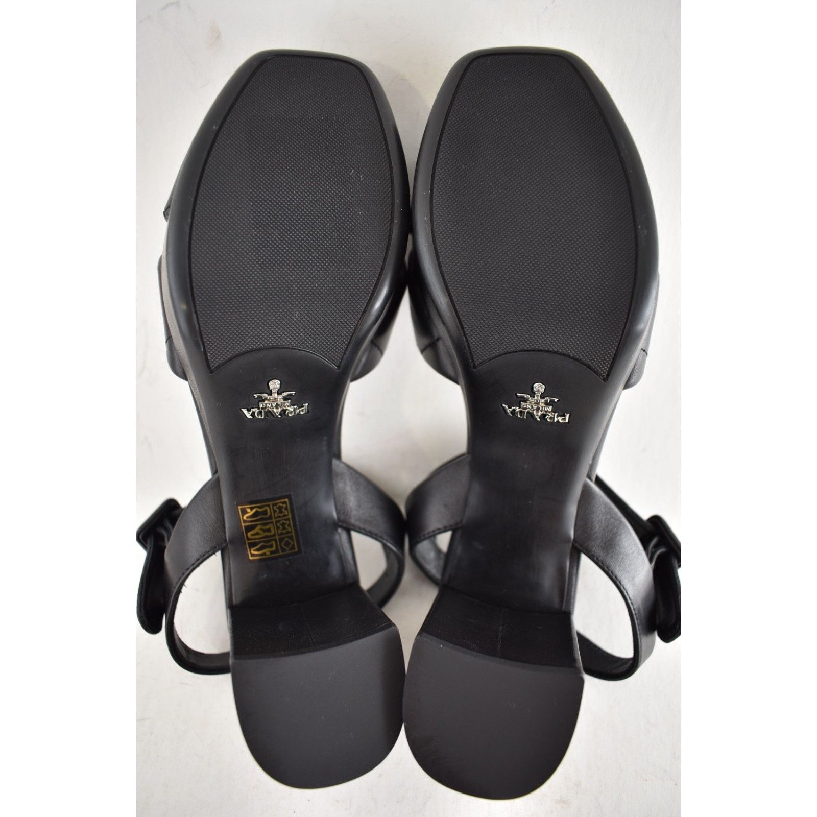 Prada Prada Quilted Nappa Leather Platform Sandal Block Heel 38 Size US 8 / IT 38 - 19 Thumbnail