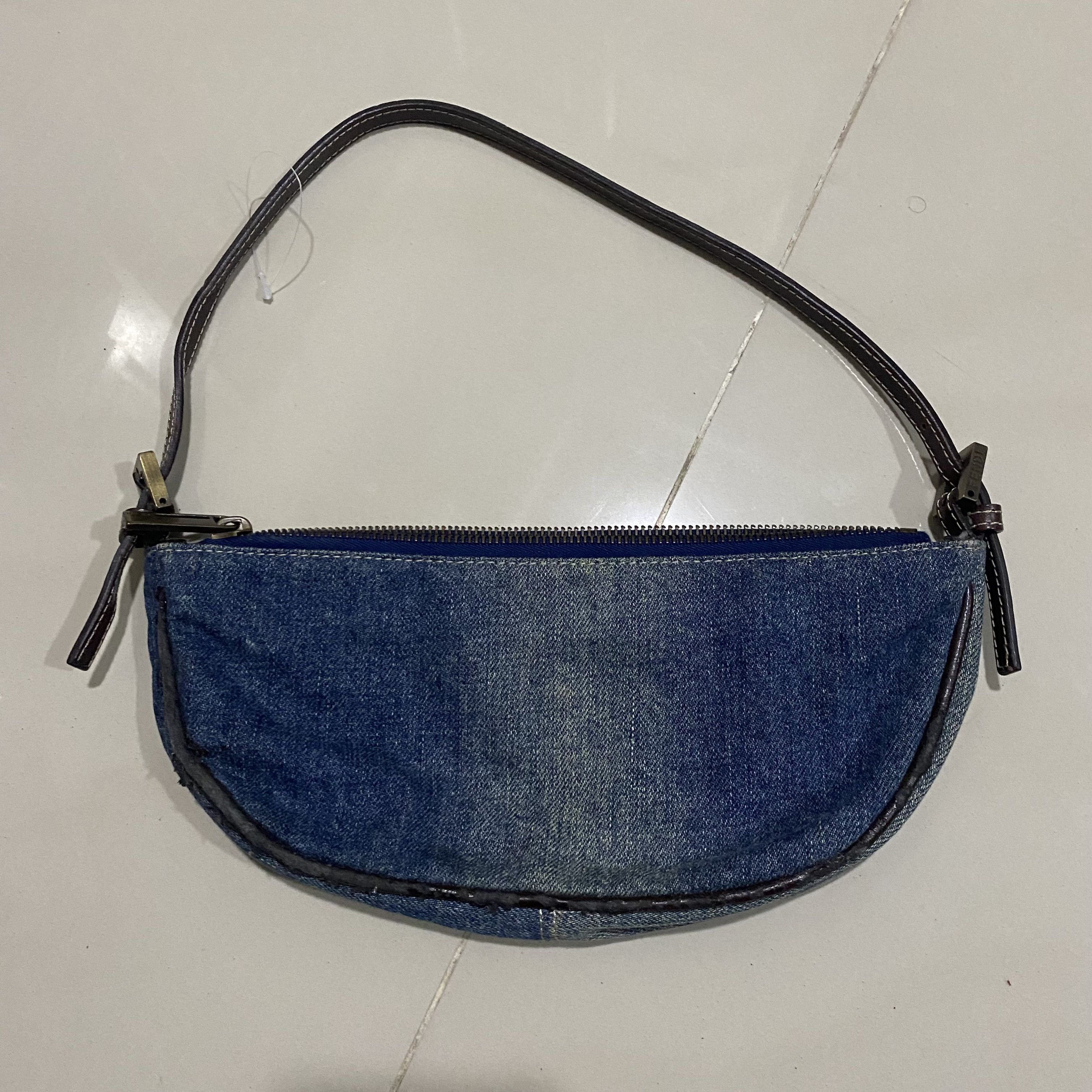 Fendi Baguette Clutch Bag Size ONE SIZE - 2 Thumbnail