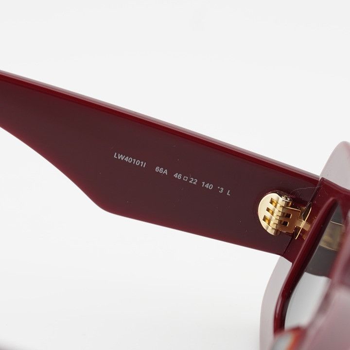 Loewe Loewe LW40101I 66A Sunglasses Shiny Burgundy/Gold Rectangle Size ONE SIZE - 7 Thumbnail