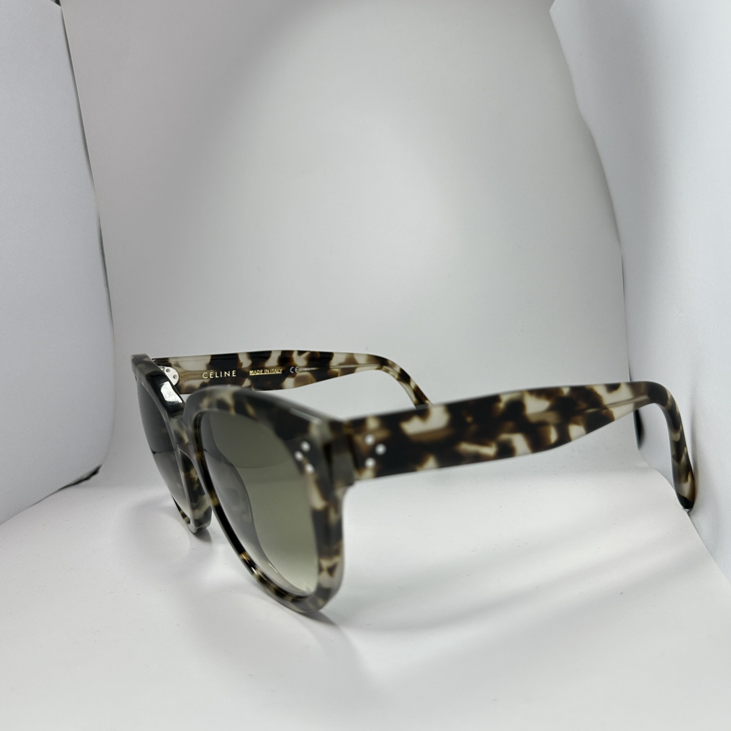 Celine Vintage Celine Audrey Cat Eye Tortoise Sunglasses 00s Size ONE SIZE - 3 Thumbnail