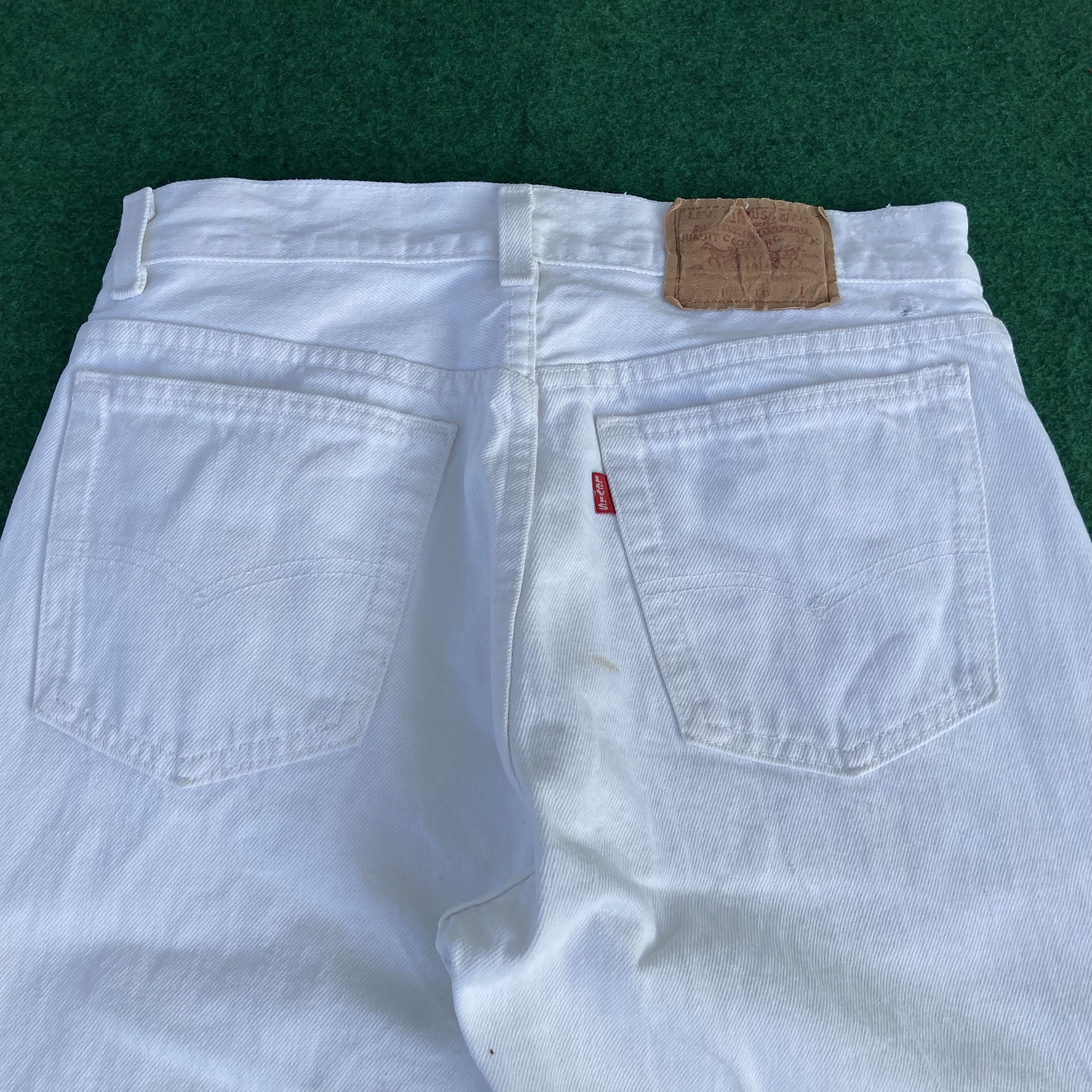 Levi's × Vintage Vtg Levis 501 Distressed Ripped White Grunge Jeans Size US 27 - 11 Thumbnail