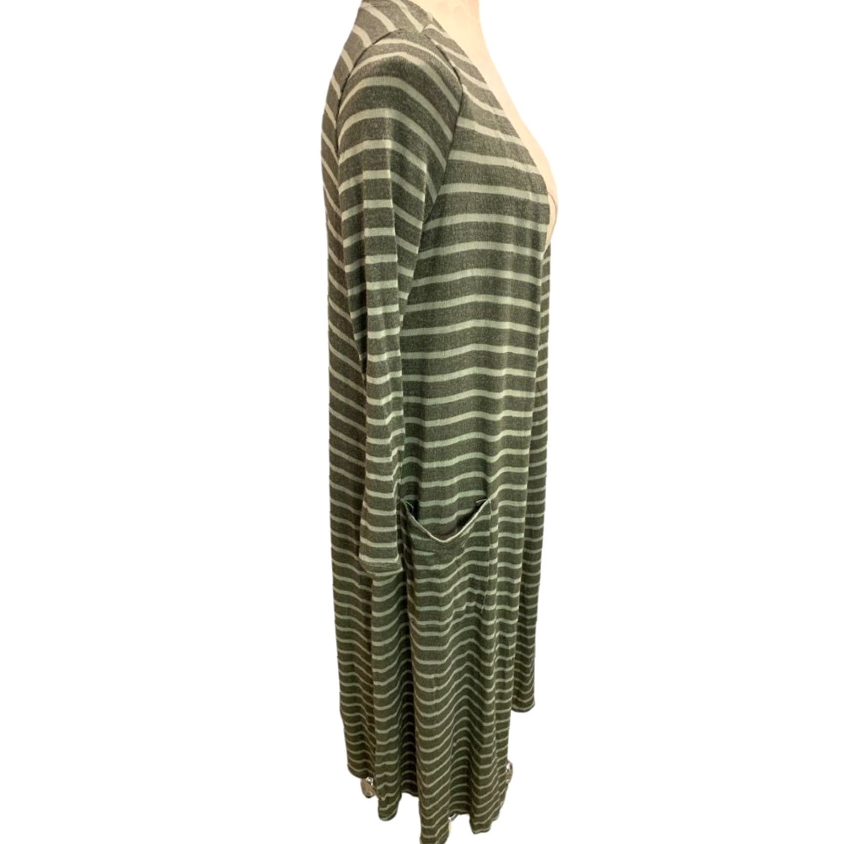 Vintage **XS Green LulaRoe Sarah Cardigan Duster** User: XS Green LulaRoe Sarah Cardigan Duster Size XS / US 0-2 / IT 36-38 - 5 Thumbnail
