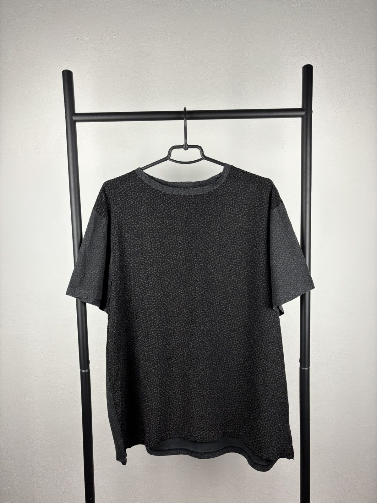Allsaints Allsaints oversized multicolor t shirt size M Size US M / EU 48-50 / 2 - 1 Thumbnail