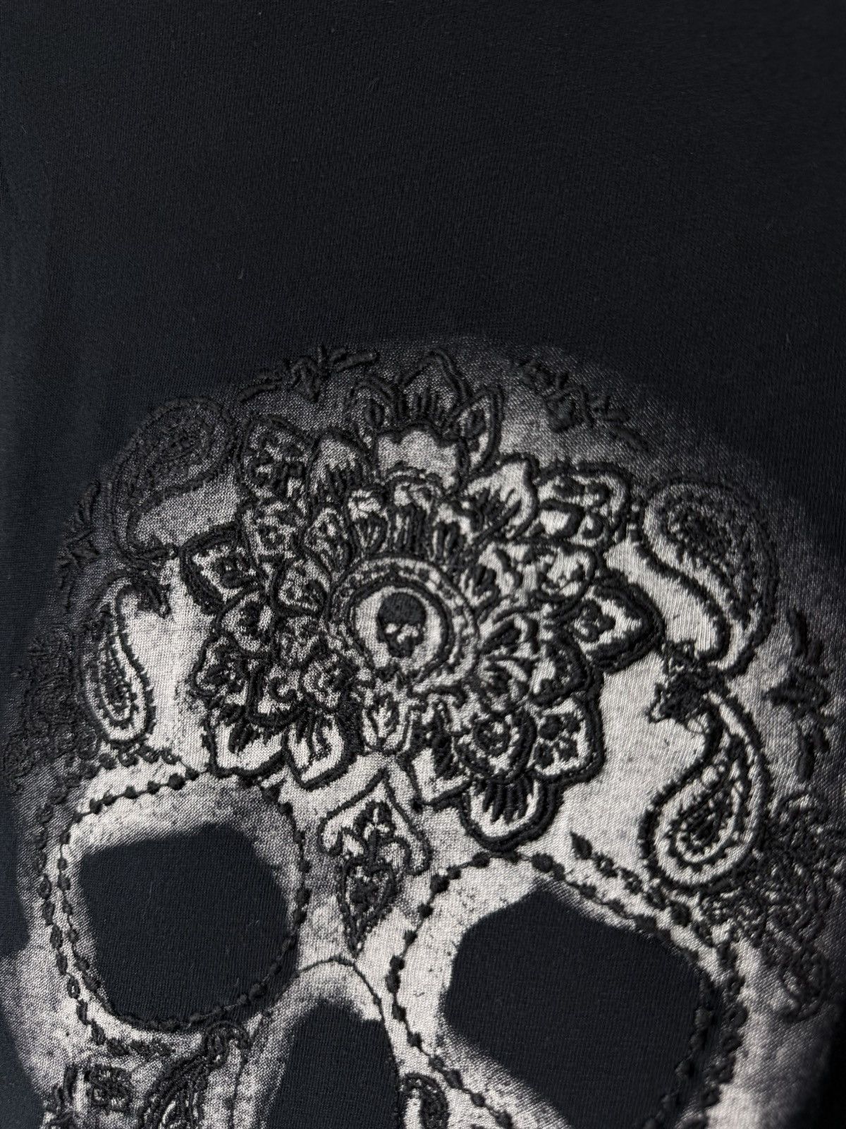 The Kooples Rare! Vintage The Kooples Skull Embroidered Logo T Shirt Size US M / EU 48-50 / 2 - 4 Thumbnail