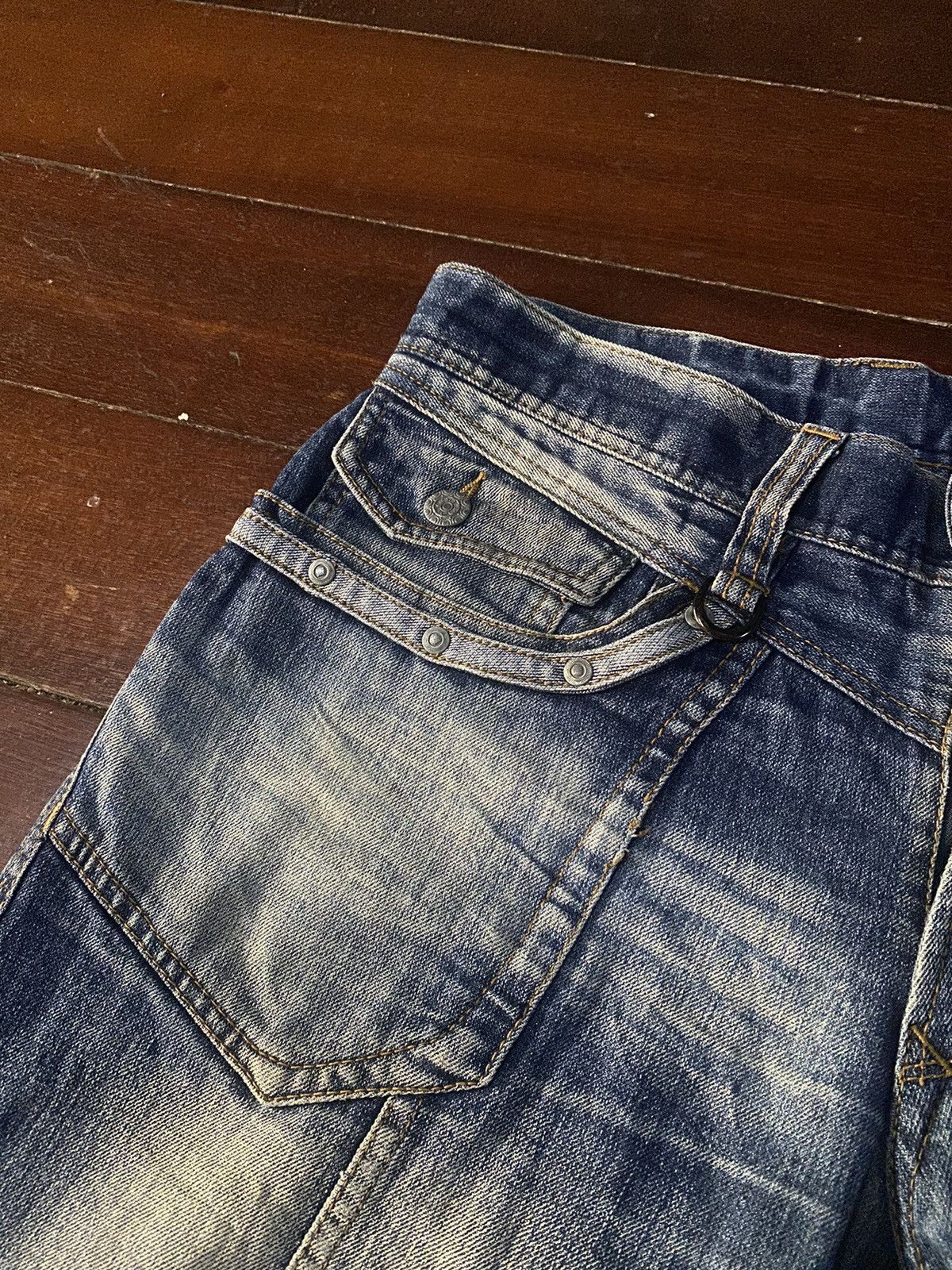 Designer × HIDEAWAYS × If Six Was Nine FIRE 🔥 HIDEAWAYS NICOLE nice faded studded pocket FLARE Size US 34 / EU 50 - 9 Thumbnail