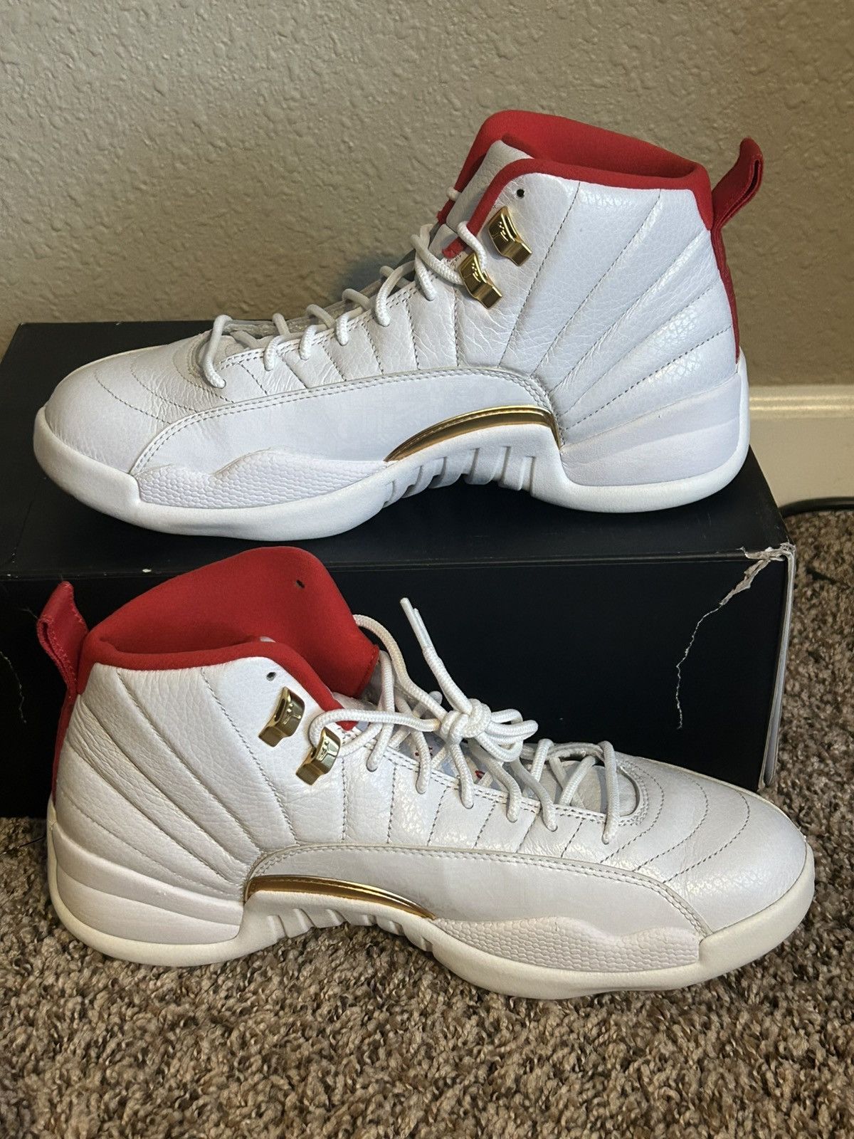Jordan Brand Air Jordan 12 FIBA Size US 10.5 / EU 43-44 - 2 Thumbnail
