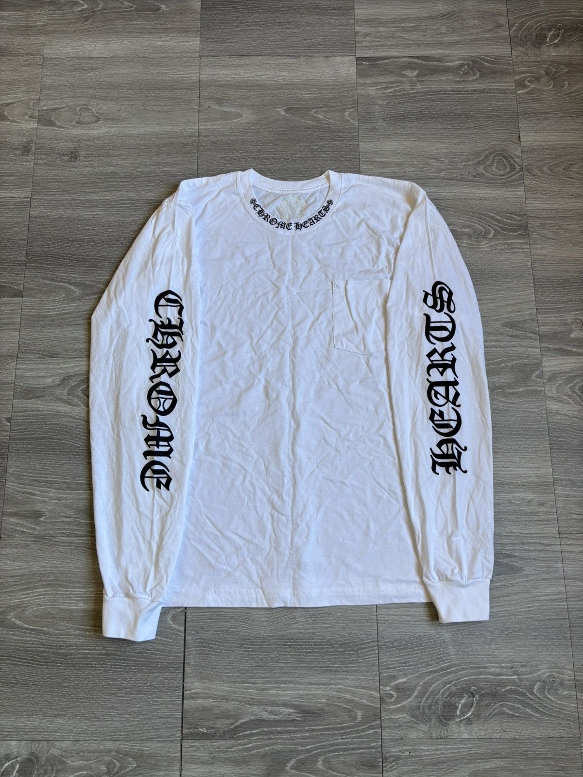 Chrome Hearts Chrome Hearts Neck Logo White LS Tee Size US XL / EU 56 / 4 - 1 Thumbnail