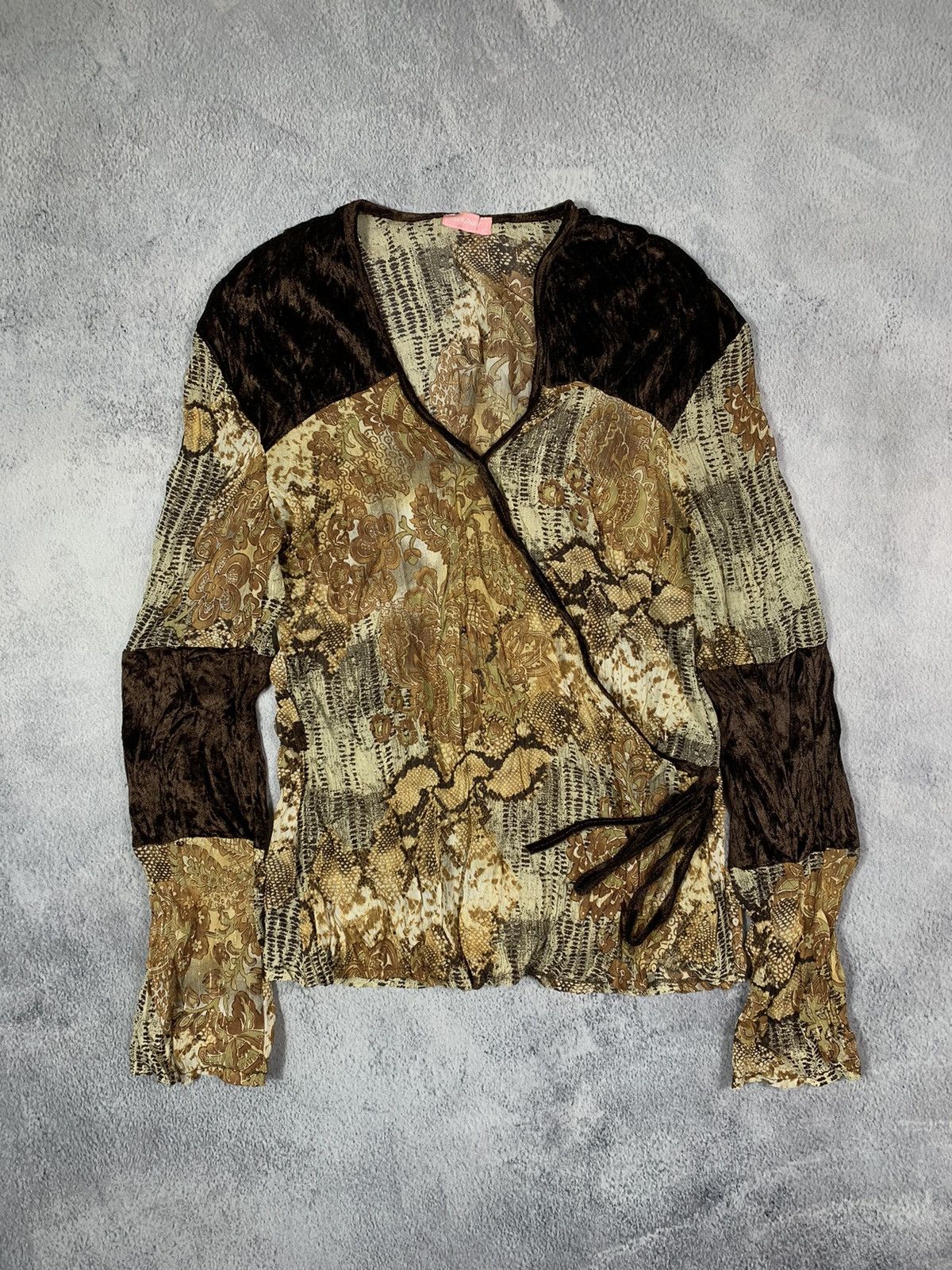 Vintage Vintage Y2K Japanese style longsleeve blouse size XS Size XS / US 0-2 / IT 36-38 - 1 Thumbnail